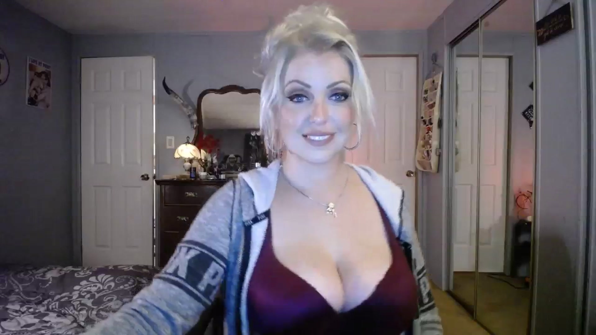 Gallery image thumbnail from Country_Daisy's myfreecams stream on, 11/03/2023, 23:36 image 3 of 20