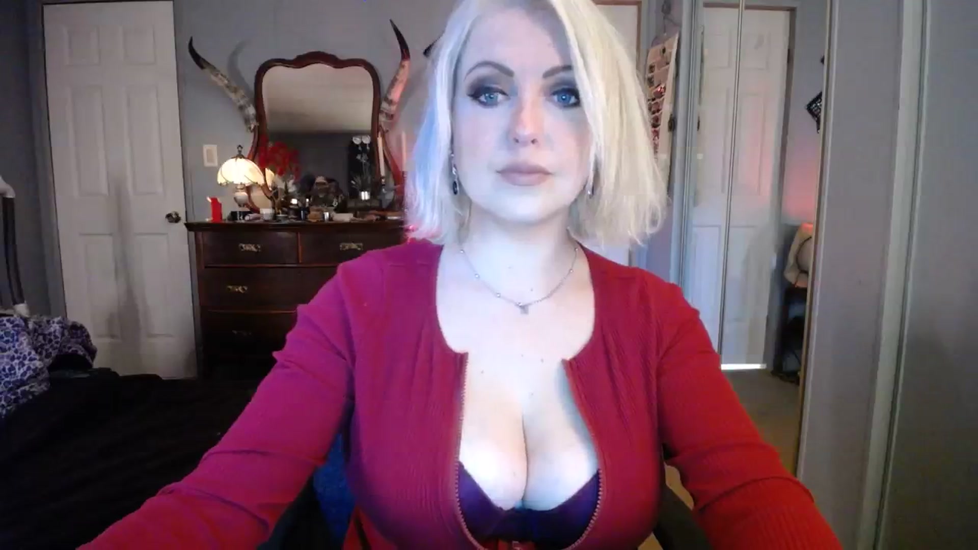 Gallery image thumbnail from Country_Daisy's myfreecams stream on, 11/16/2023, 19:45 image 5 of 20