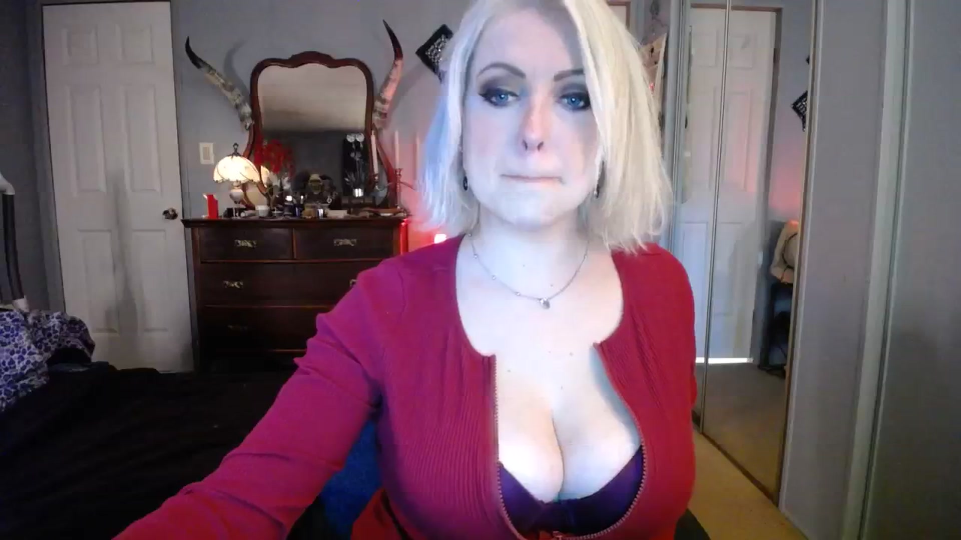 Gallery image thumbnail from Country_Daisy's myfreecams stream on, 11/16/2023, 19:45 image 3 of 20