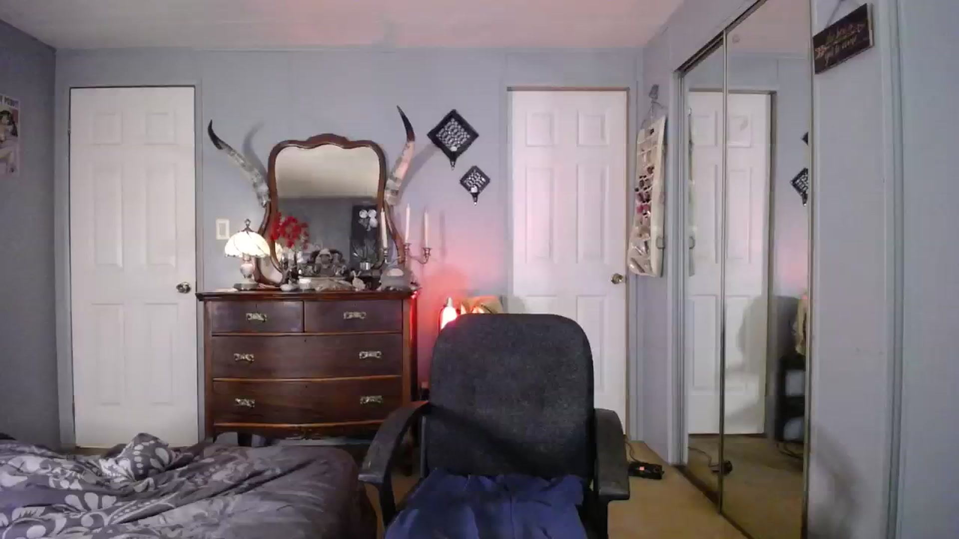 Gallery image thumbnail from Country_Daisy's myfreecams stream on, 12/05/2023, 22:35 image 13 of 20