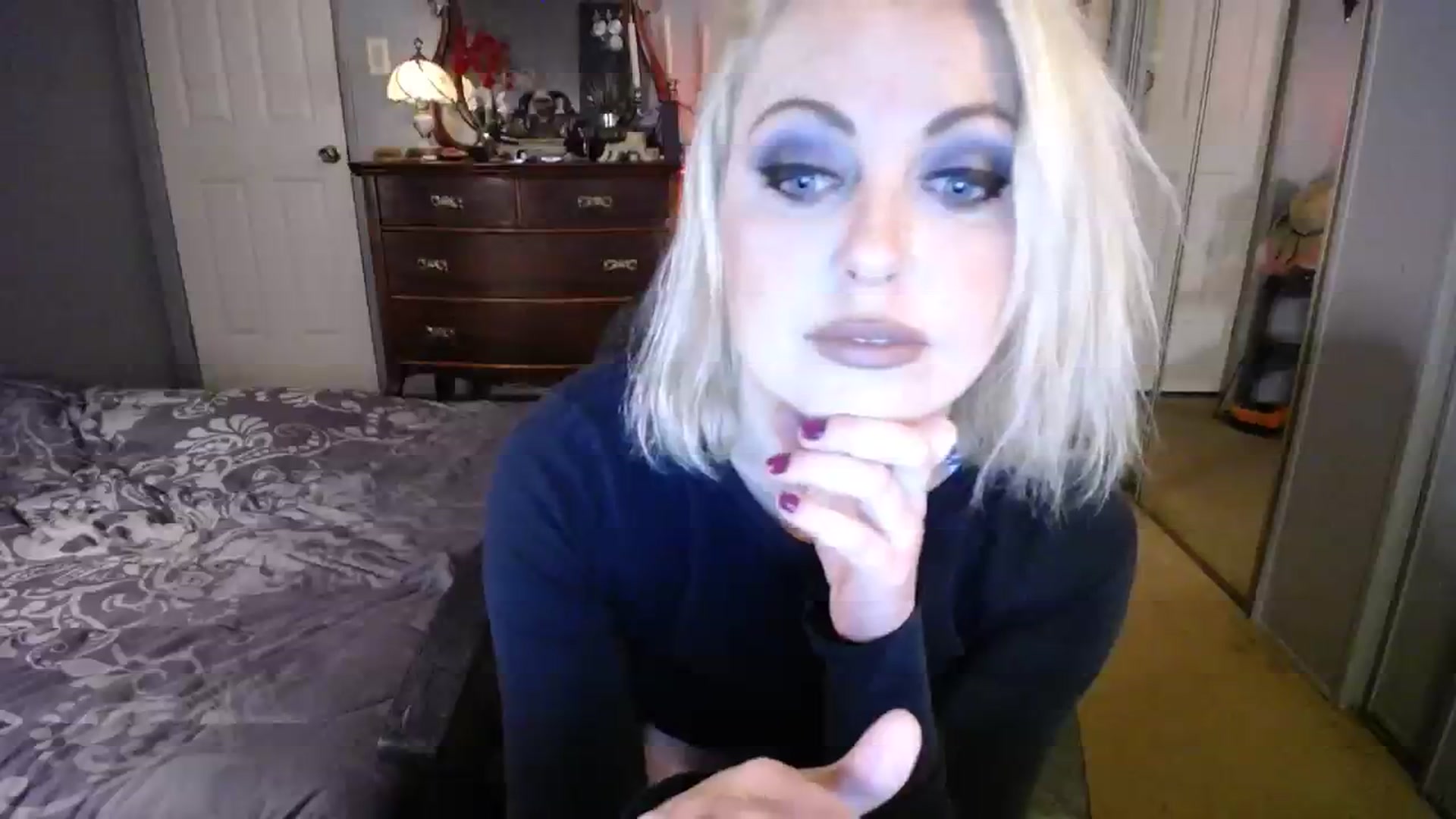 Gallery image thumbnail from Country_Daisy's myfreecams stream on, 12/27/2023, 24:33 image 4 of 20