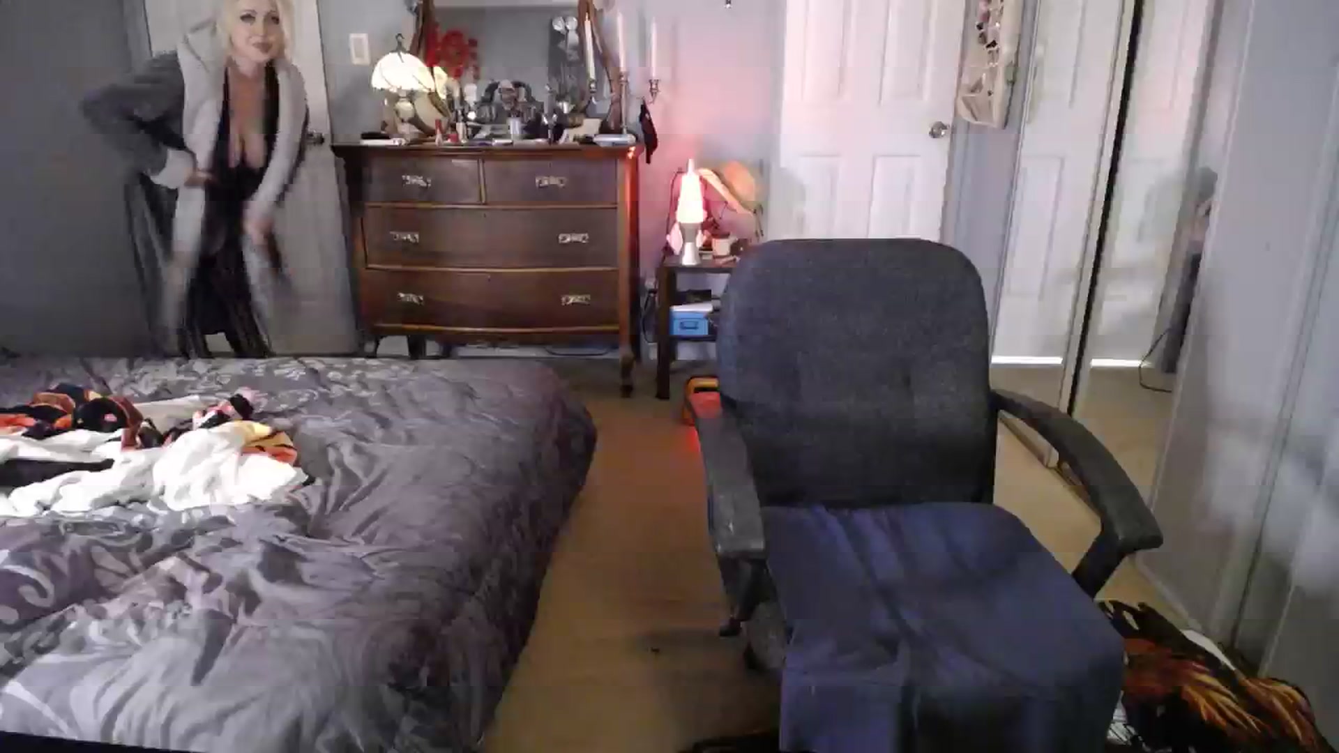 Gallery image thumbnail from Country_Daisy's myfreecams stream on, 02/03/2024, 22:03 image 17 of 20