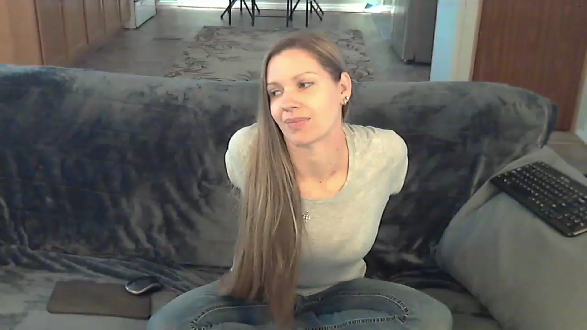 Gallery image thumbnail from Country_vixen's myfreecams stream on, 11/20/2022, 15:48 image 2 of 20
