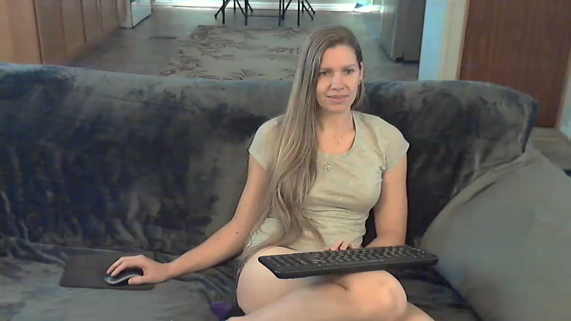 Gallery image thumbnail from Country_vixen's myfreecams stream on, 11/20/2022, 15:48 image 14 of 20