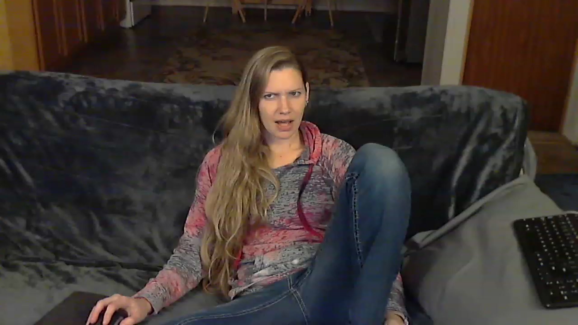 Gallery image thumbnail from Country_vixen's myfreecams stream on, 12/08/2022, 02:34 image 19 of 20