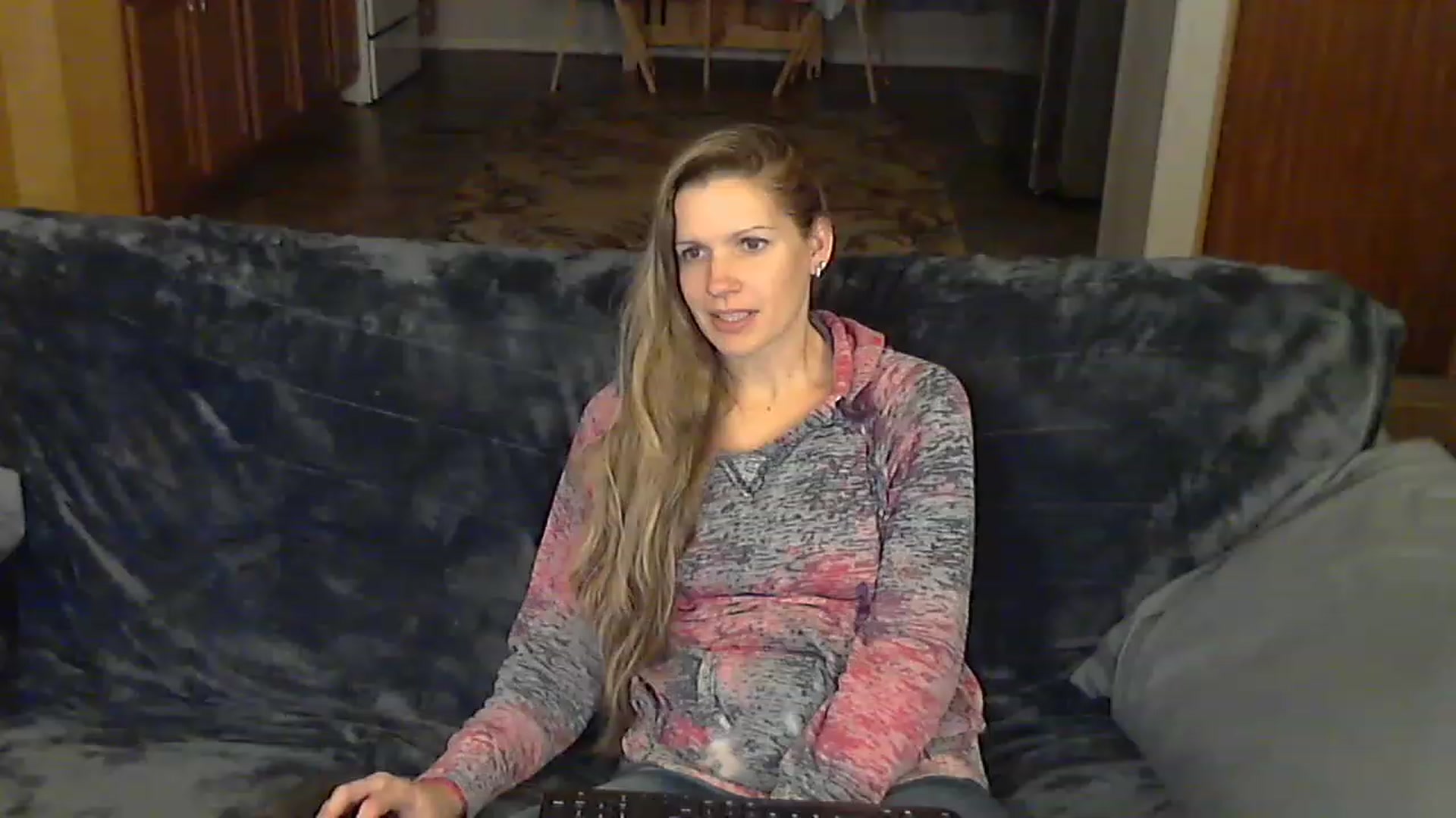 Gallery image thumbnail from Country_vixen's myfreecams stream on, 12/09/2022, 02:58 image 16 of 20