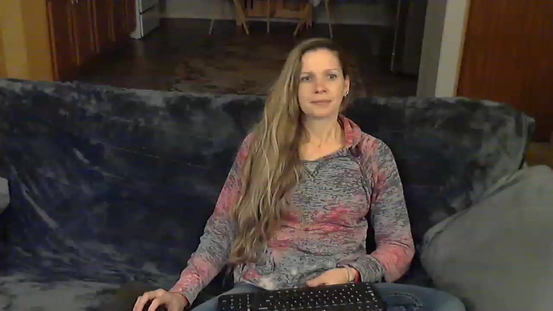 Gallery image thumbnail from Country_vixen's myfreecams stream on, 12/09/2022, 02:58 image 9 of 20
