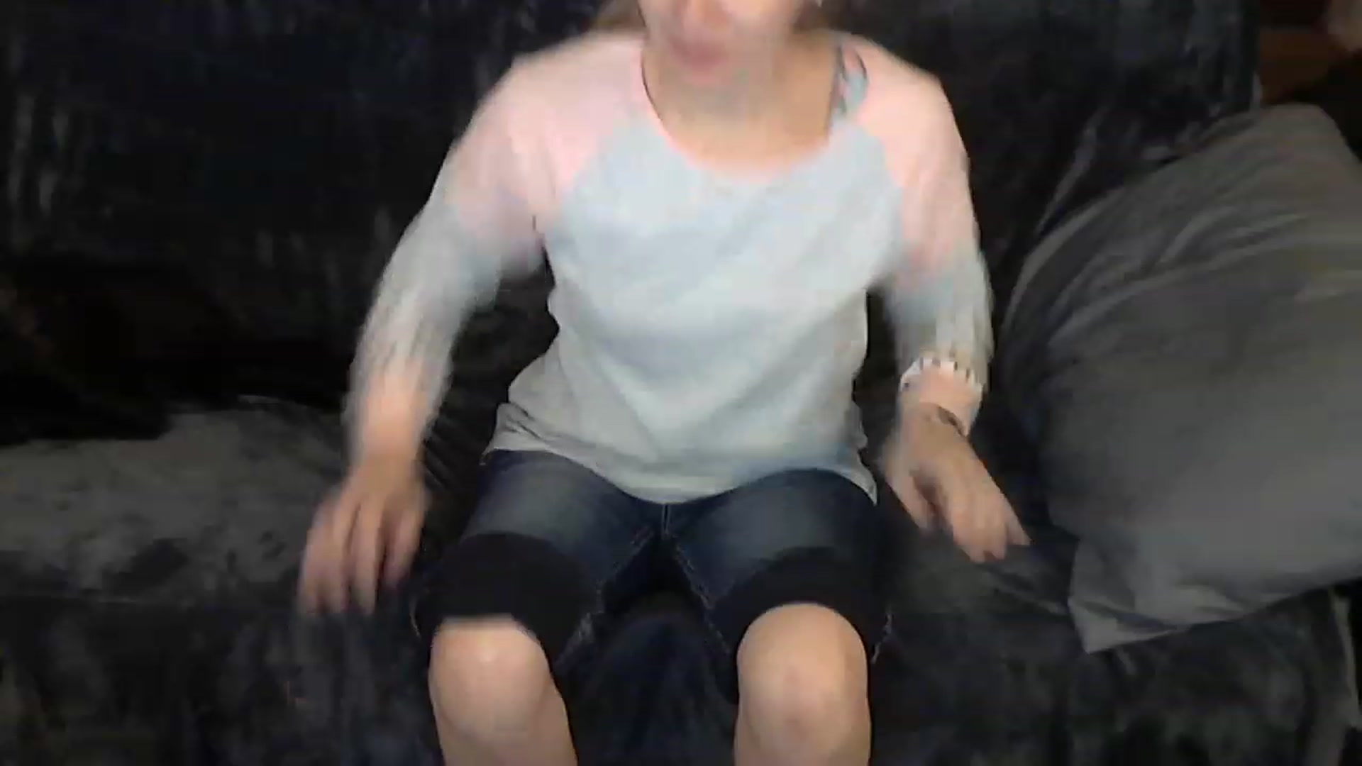 Gallery image thumbnail from Country_vixen's myfreecams stream on, 12/18/2022, 03:02 image 4 of 20
