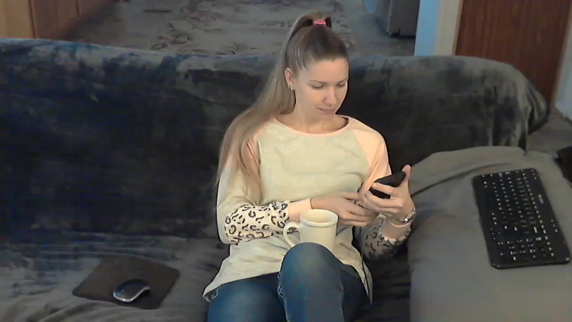 Gallery image thumbnail from Country_vixen's myfreecams stream on, 12/18/2022, 15:07 image 8 of 20