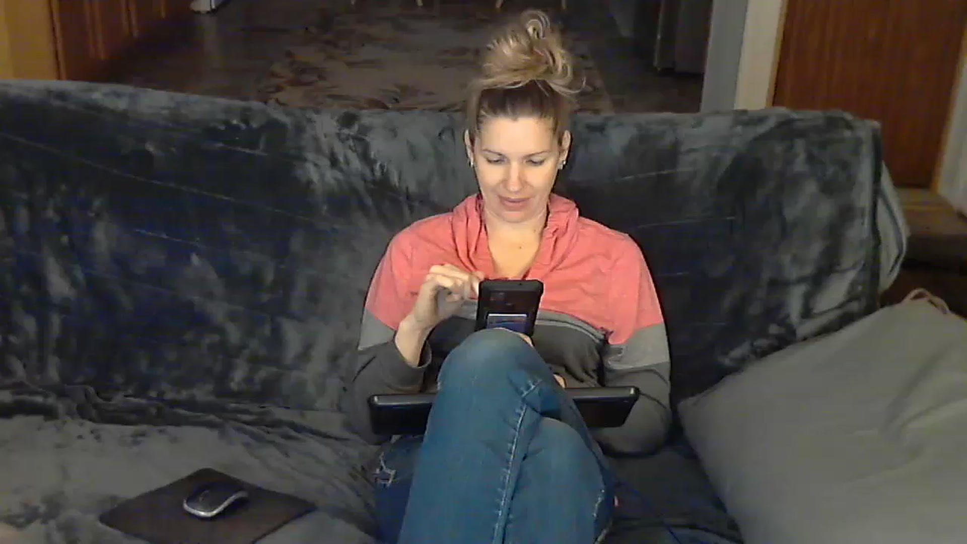 Gallery image thumbnail from Country_vixen's myfreecams stream on, 01/18/2023, 15:27 image 15 of 20