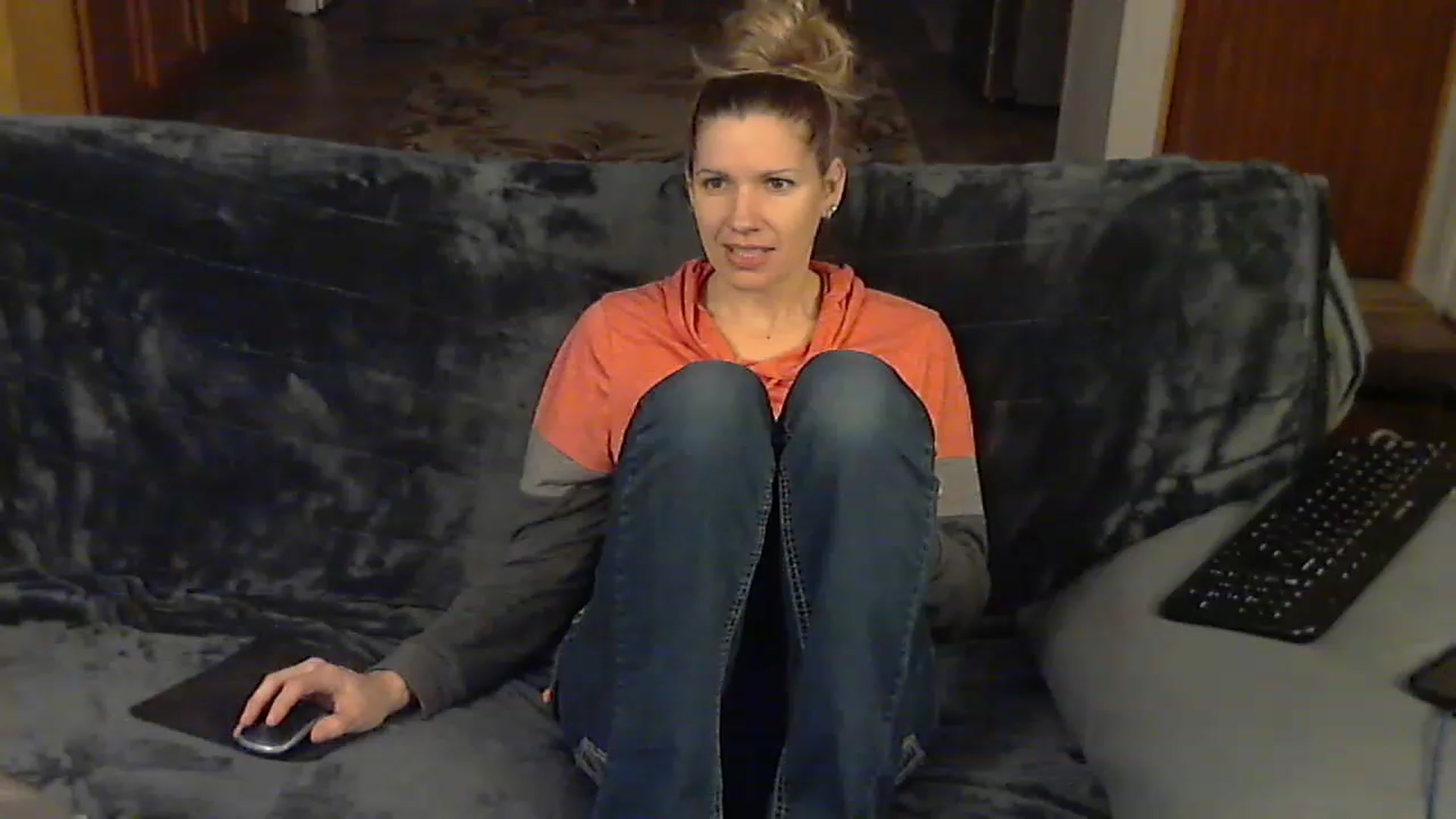 Gallery image thumbnail from Country_vixen's myfreecams stream on, 01/18/2023, 15:27 image 4 of 20