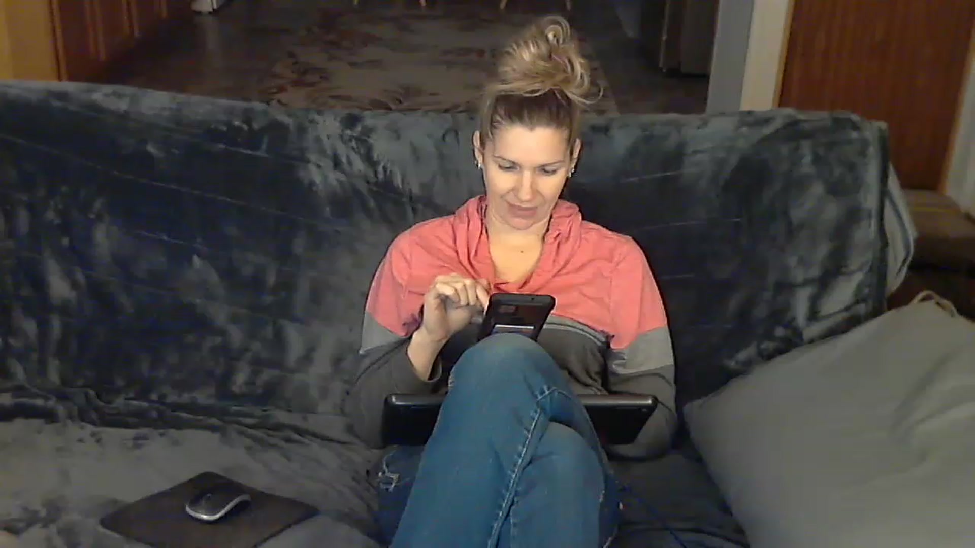 Gallery image thumbnail from Country_vixen's myfreecams stream on, 01/18/2023, 15:27 image 16 of 20