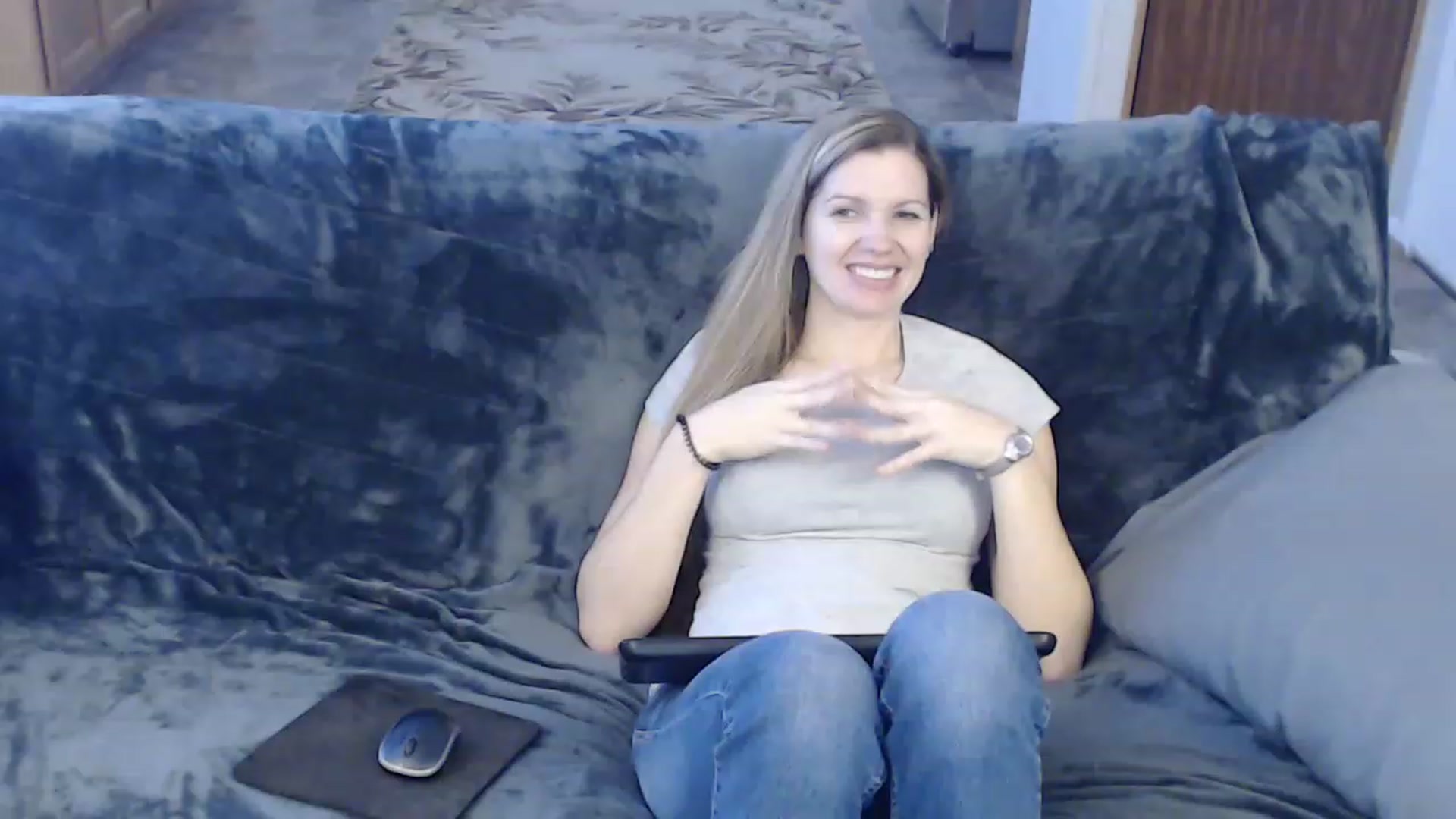 Gallery image thumbnail from Country_vixen's myfreecams stream on, 01/28/2023, 14:32 image 13 of 20