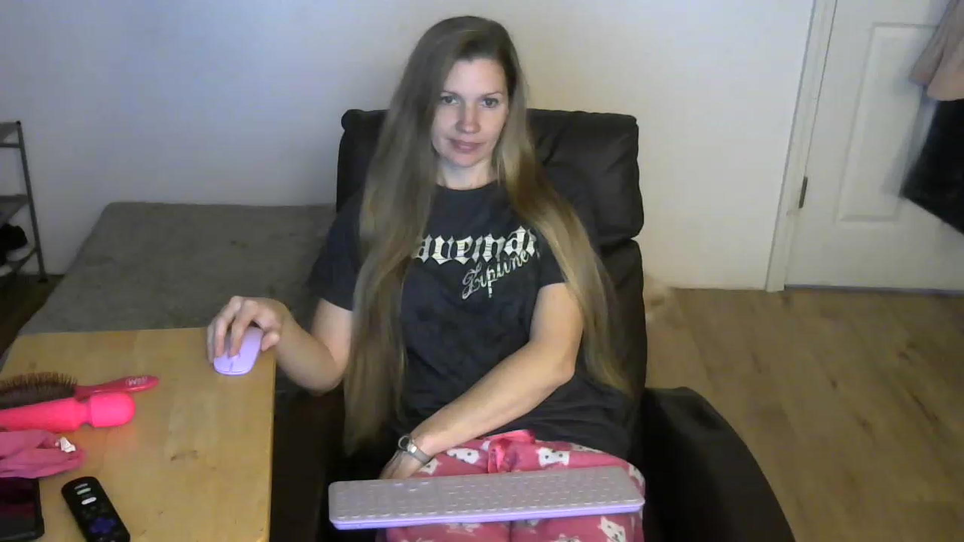 Gallery image thumbnail from Country_vixen's myfreecams stream on, 01/30/2023, 15:19 image 10 of 20