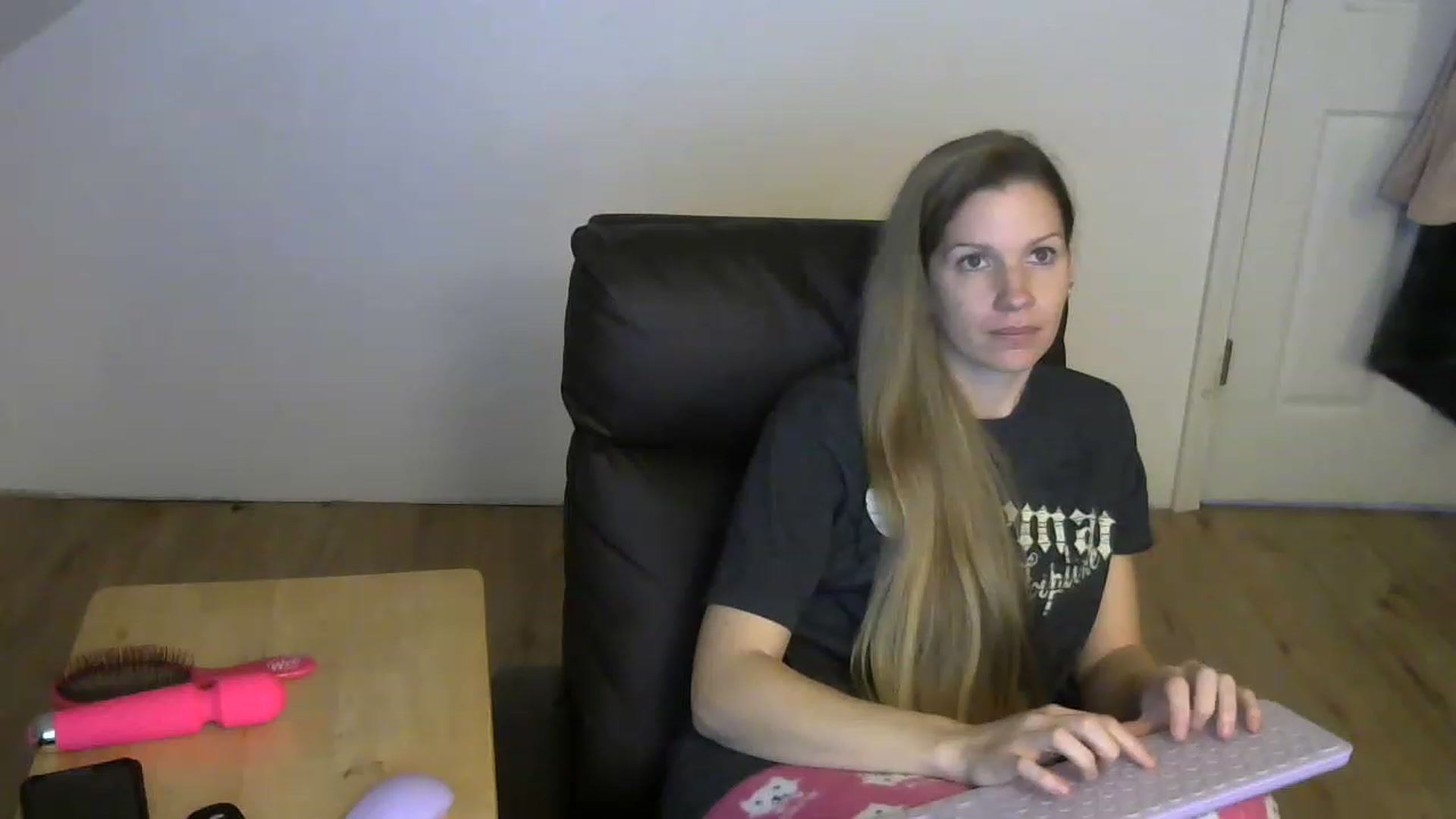 Gallery image thumbnail from Country_vixen's myfreecams stream on, 01/30/2023, 15:19 image 20 of 20