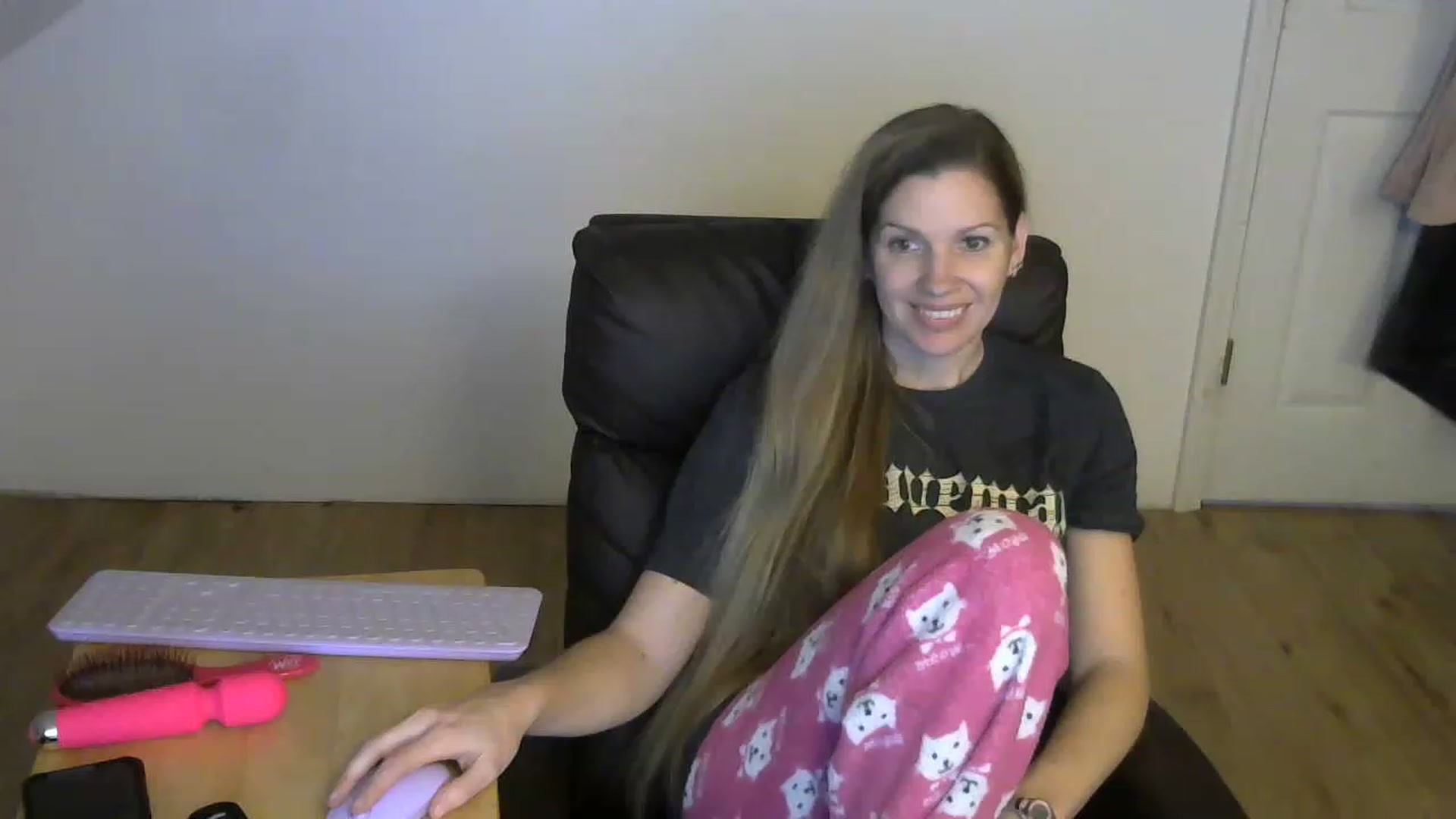 Gallery image thumbnail from Country_vixen's myfreecams stream on, 01/30/2023, 15:19 image 19 of 20