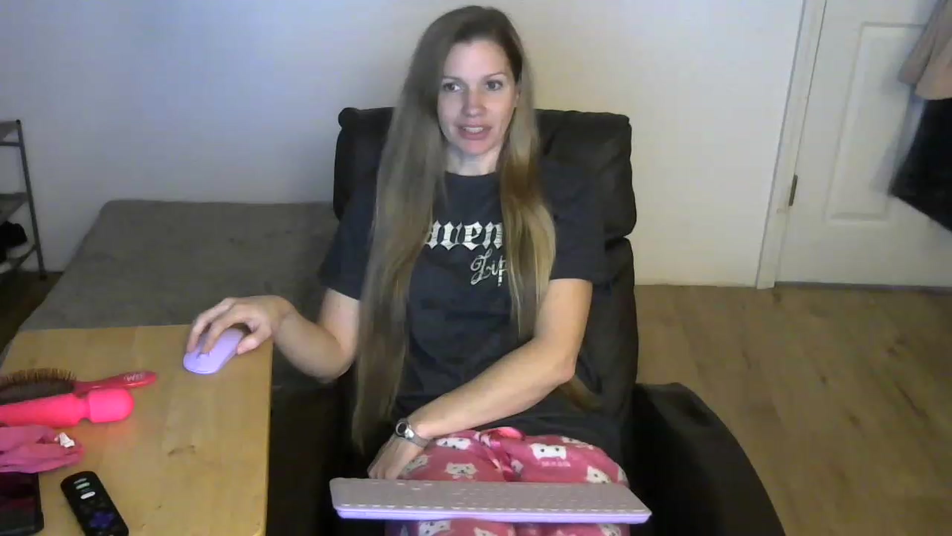 Gallery image thumbnail from Country_vixen's myfreecams stream on, 01/30/2023, 15:19 image 6 of 20