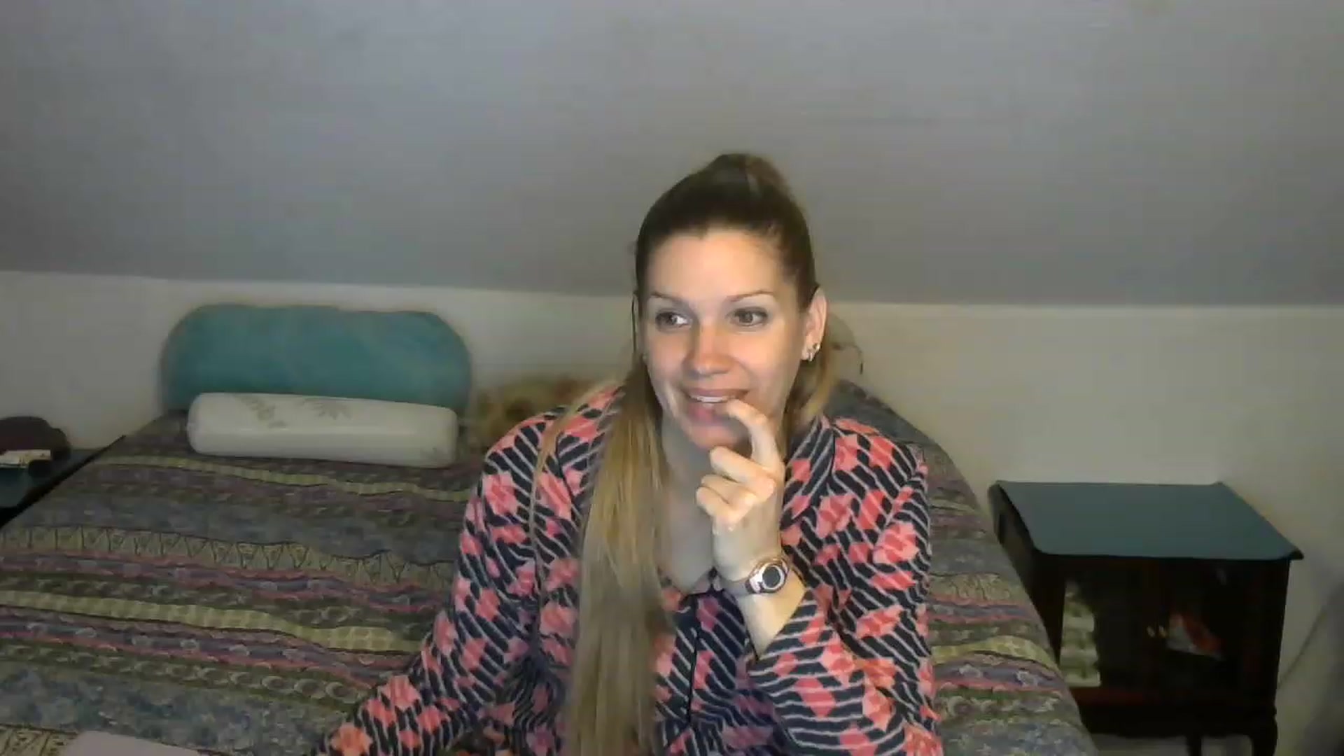 Gallery image thumbnail from Country_vixen's myfreecams stream on, 02/04/2023, 14:39 image 1 of 20