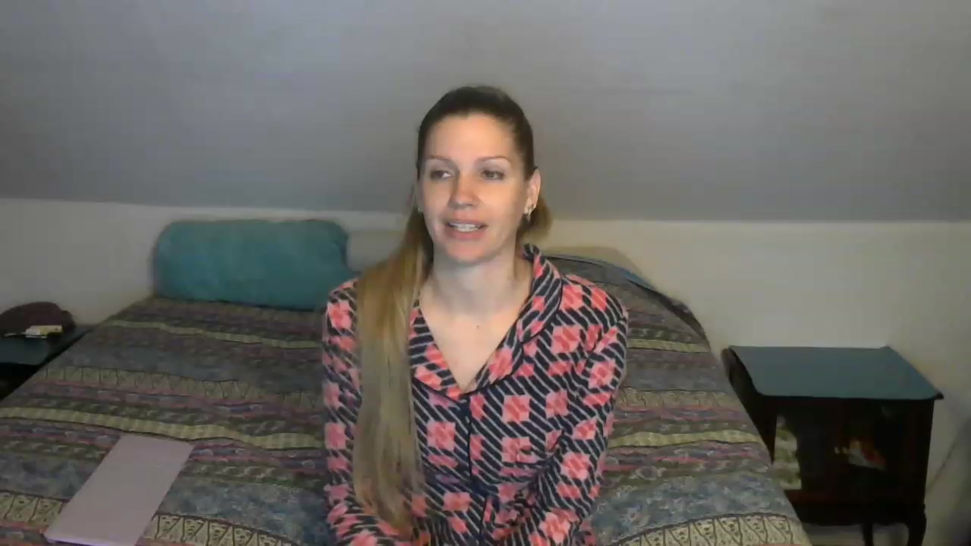 Gallery image thumbnail from Country_vixen's myfreecams stream on, 02/04/2023, 14:39 image 10 of 20