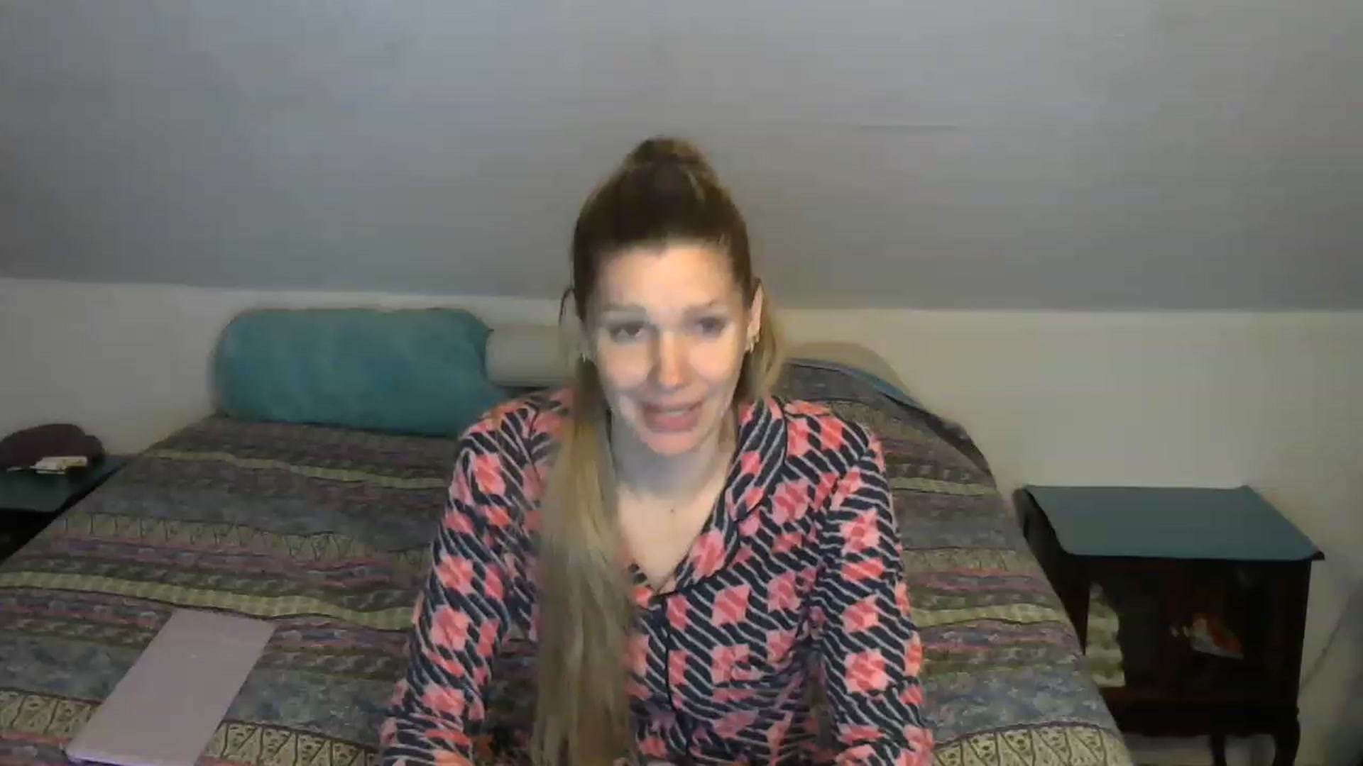 Gallery image thumbnail from Country_vixen's myfreecams stream on, 02/04/2023, 14:39 image 13 of 20
