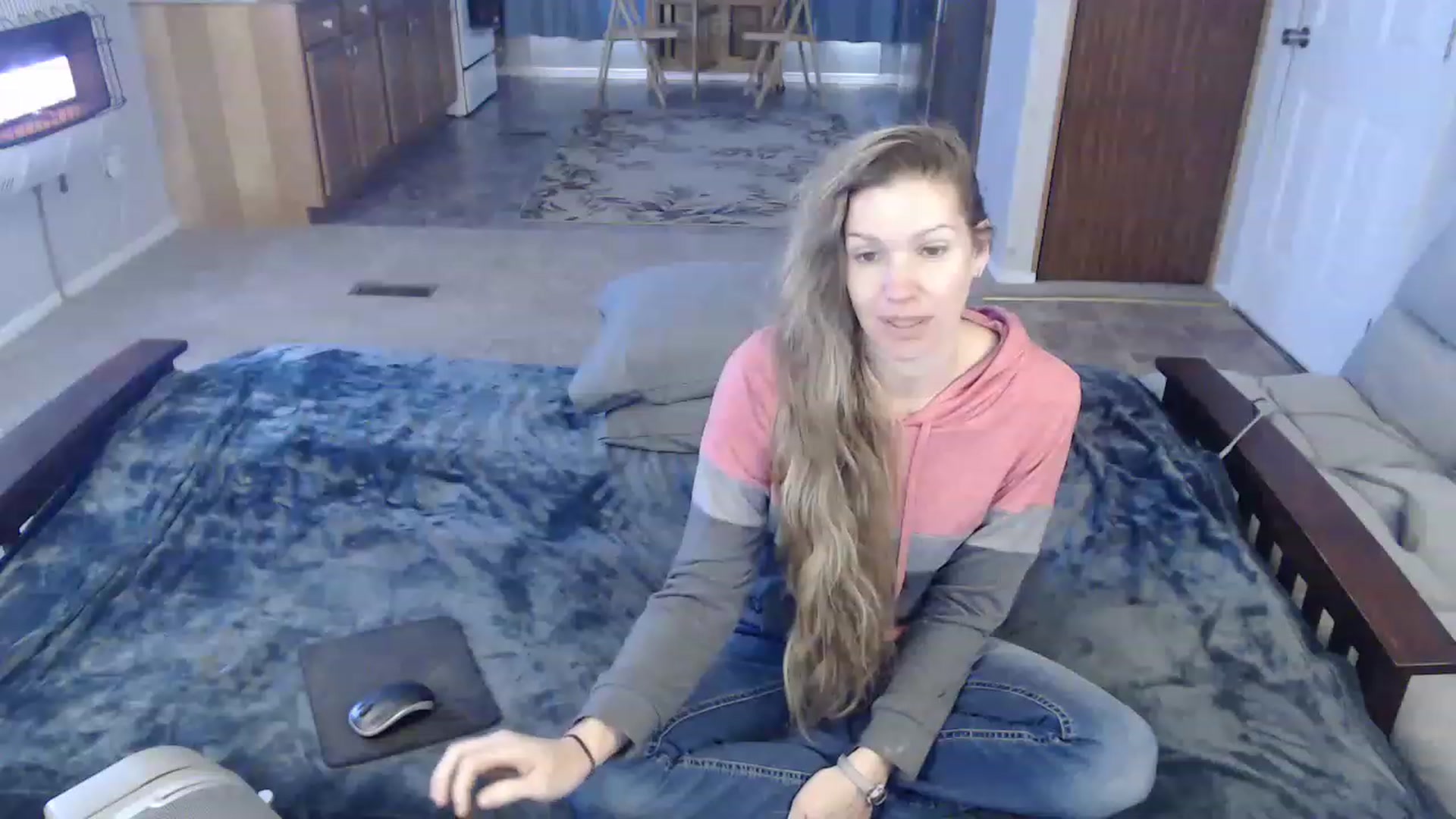 Gallery image thumbnail from Country_vixen's myfreecams stream on, 02/20/2023, 15:48 image 2 of 20