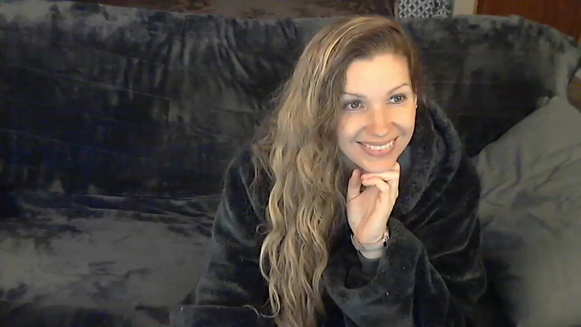 Gallery image thumbnail from Country_vixen's myfreecams stream on, 03/03/2023, 15:28 image 19 of 20