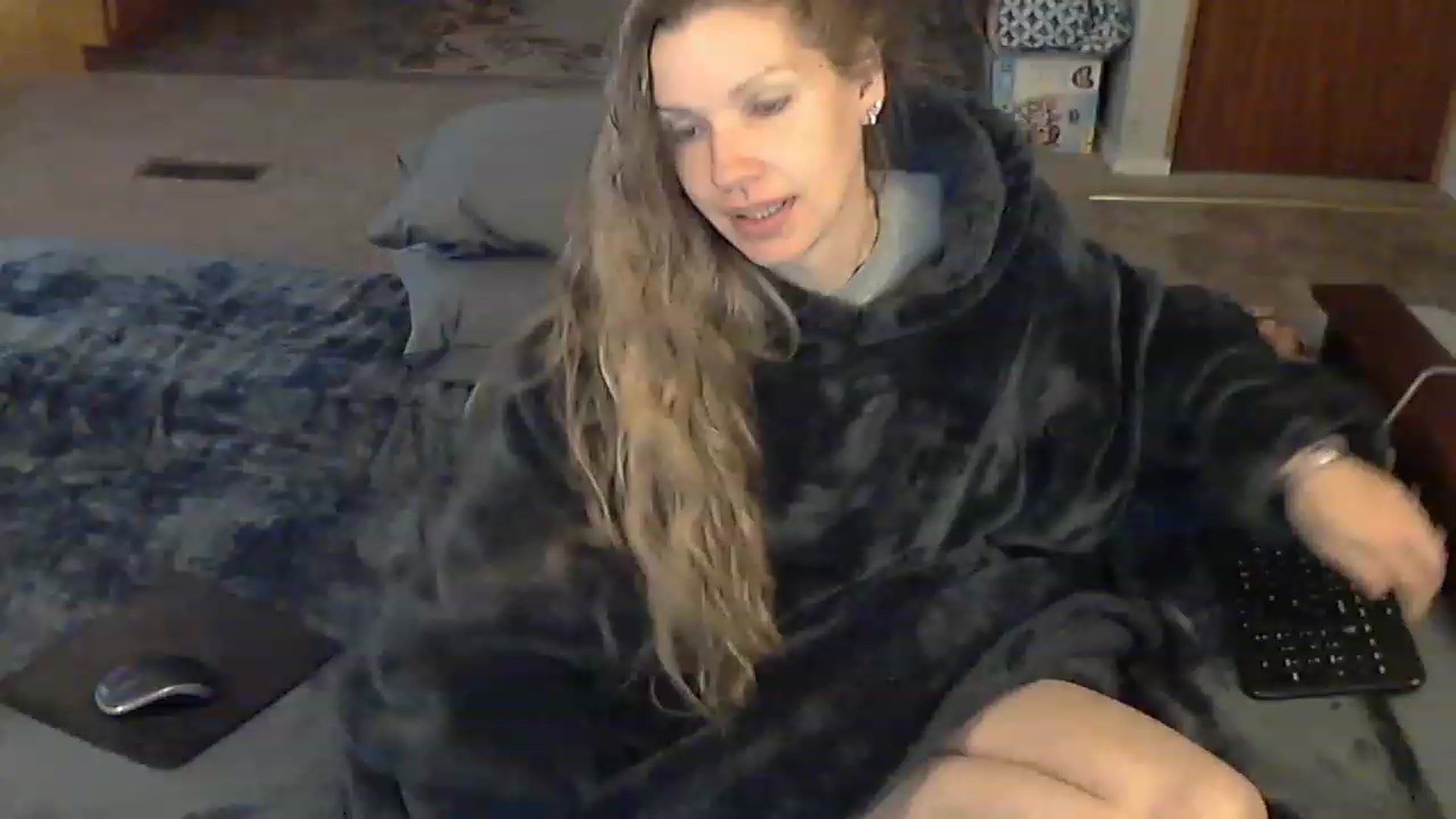 Gallery image thumbnail from Country_vixen's myfreecams stream on, 03/03/2023, 15:28 image 13 of 20