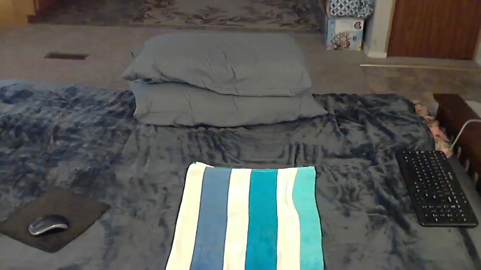 Gallery image thumbnail from Country_vixen's myfreecams stream on, 03/03/2023, 15:28 image 14 of 20