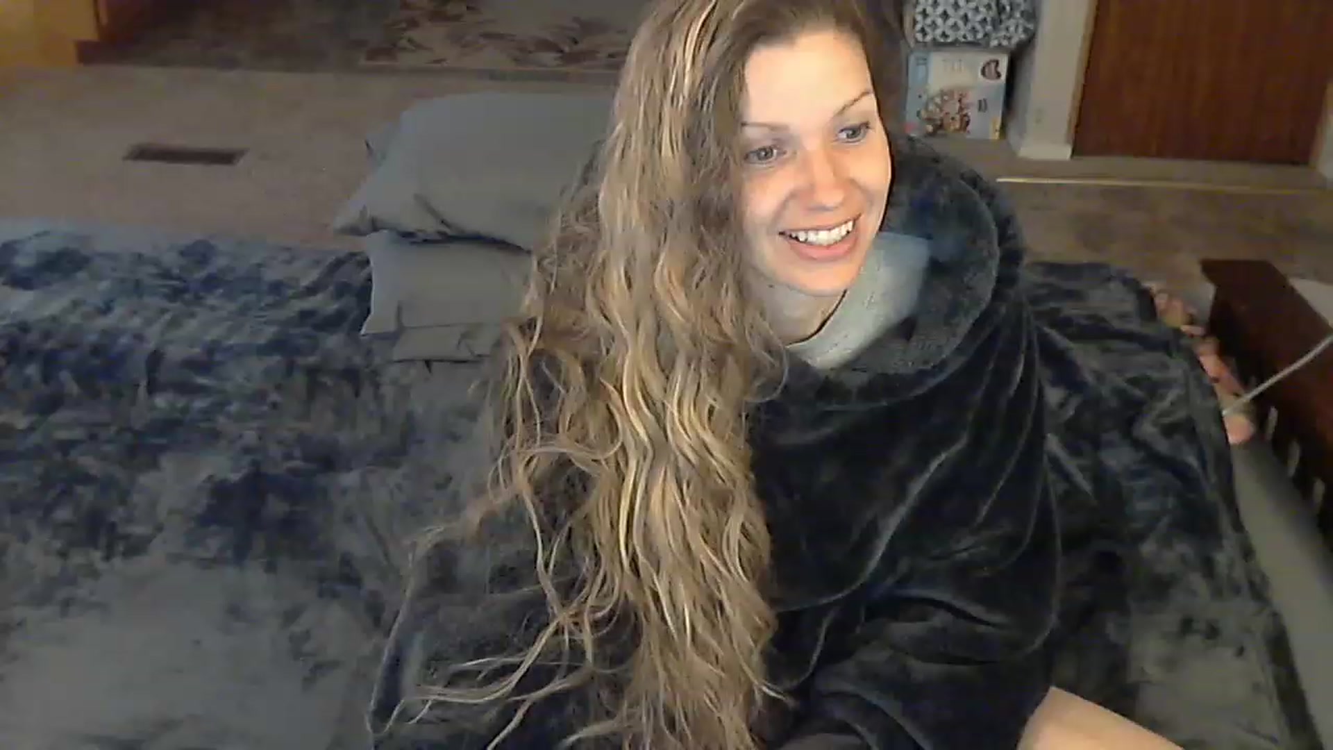 Gallery image thumbnail from Country_vixen's myfreecams stream on, 03/03/2023, 15:28 image 5 of 20
