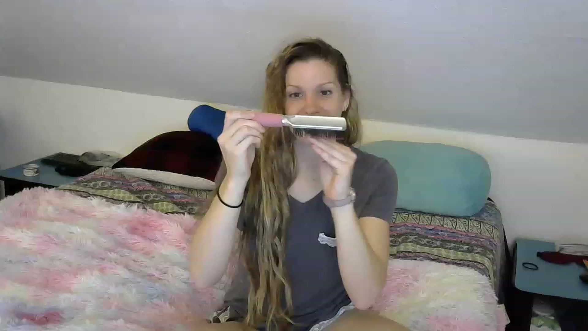 Gallery image thumbnail from Country_vixen's myfreecams stream on, 03/04/2023, 15:58 image 17 of 20