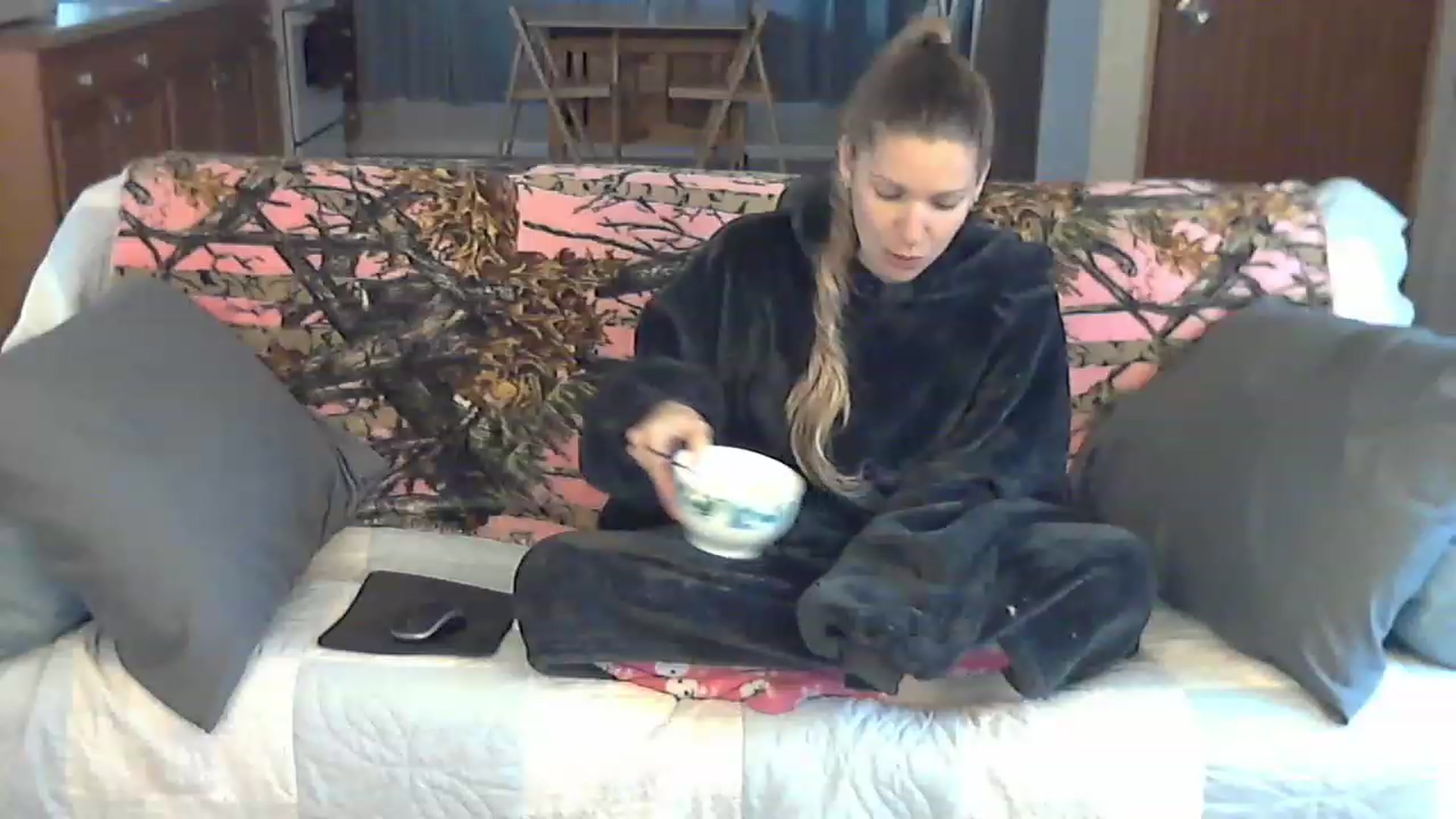 Gallery image thumbnail from Country_vixen's myfreecams stream on, 03/11/2023, 14:52 image 2 of 20