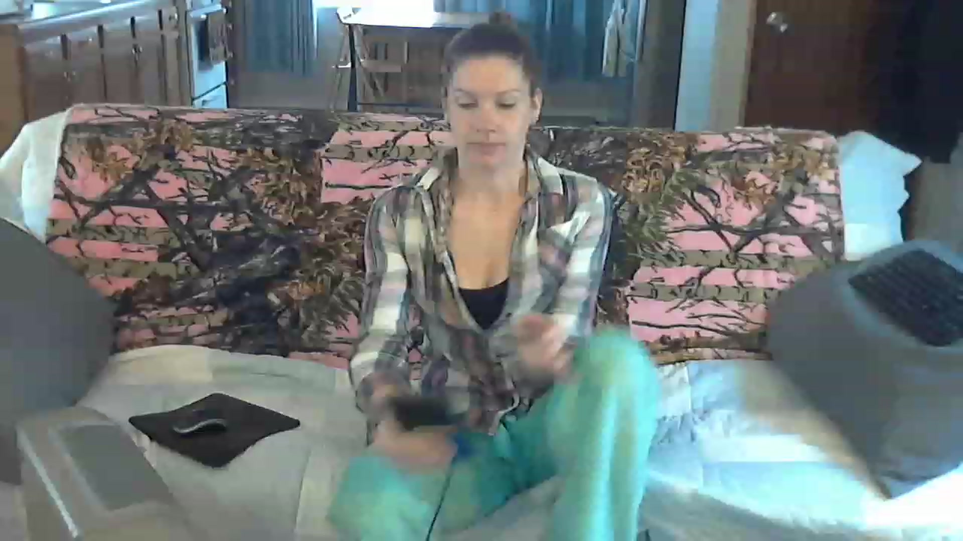 Gallery image thumbnail from Country_vixen's myfreecams stream on, 03/16/2023, 14:40 image 6 of 20