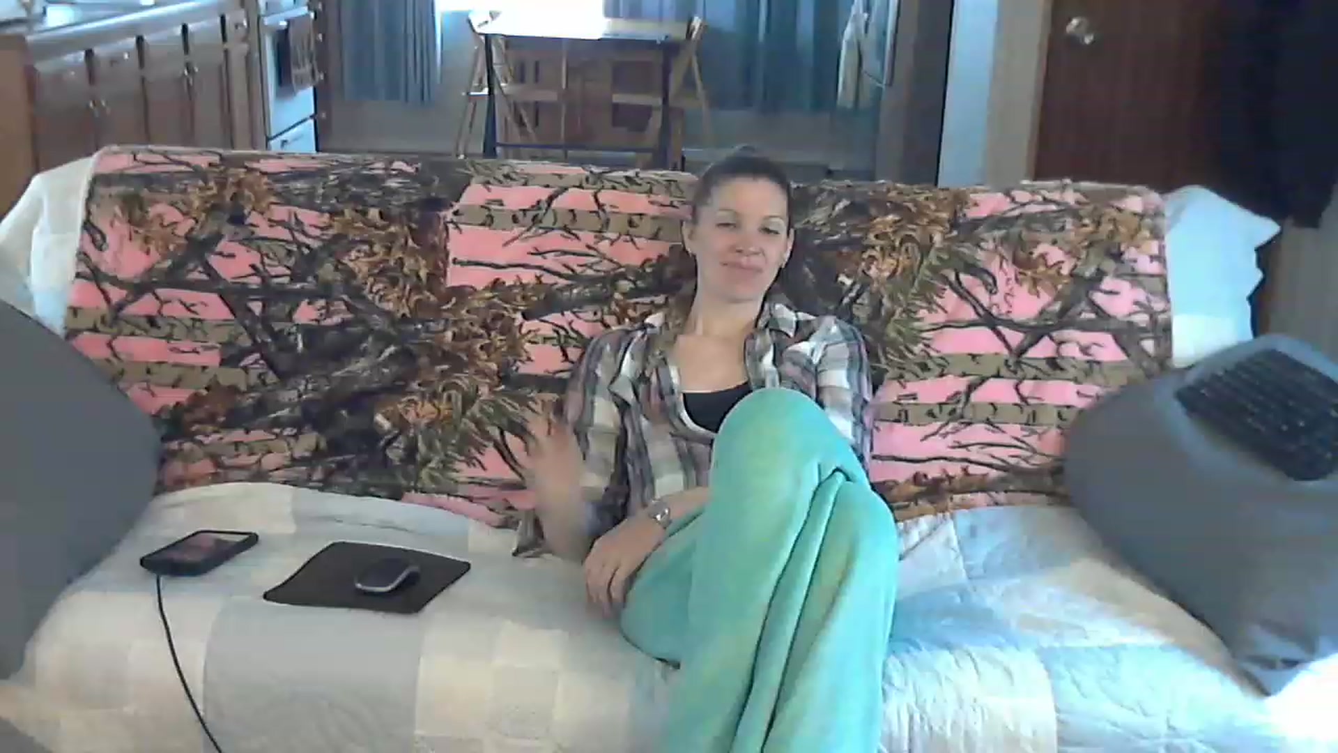 Gallery image thumbnail from Country_vixen's myfreecams stream on, 03/16/2023, 14:40 image 18 of 20