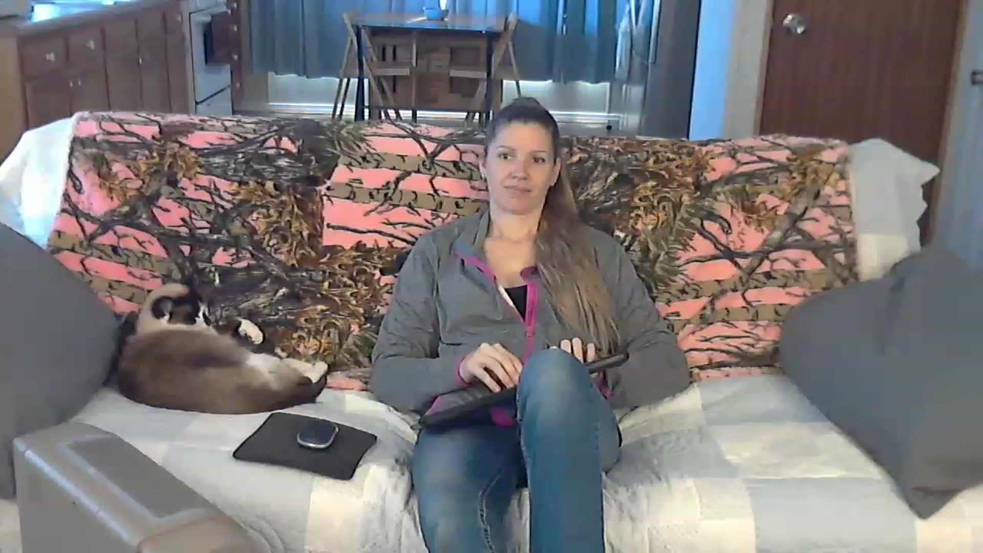 Gallery image thumbnail from Country_vixen's myfreecams stream on, 03/17/2023, 14:03 image 13 of 20