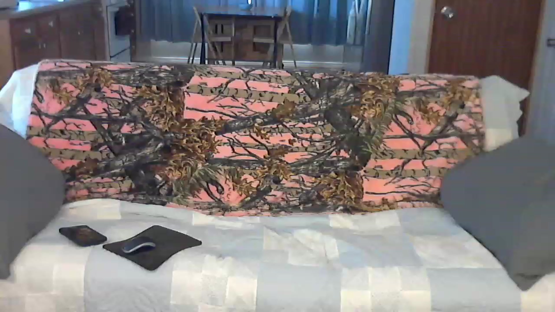 Gallery image thumbnail from Country_vixen's myfreecams stream on, 03/17/2023, 14:03 image 2 of 20