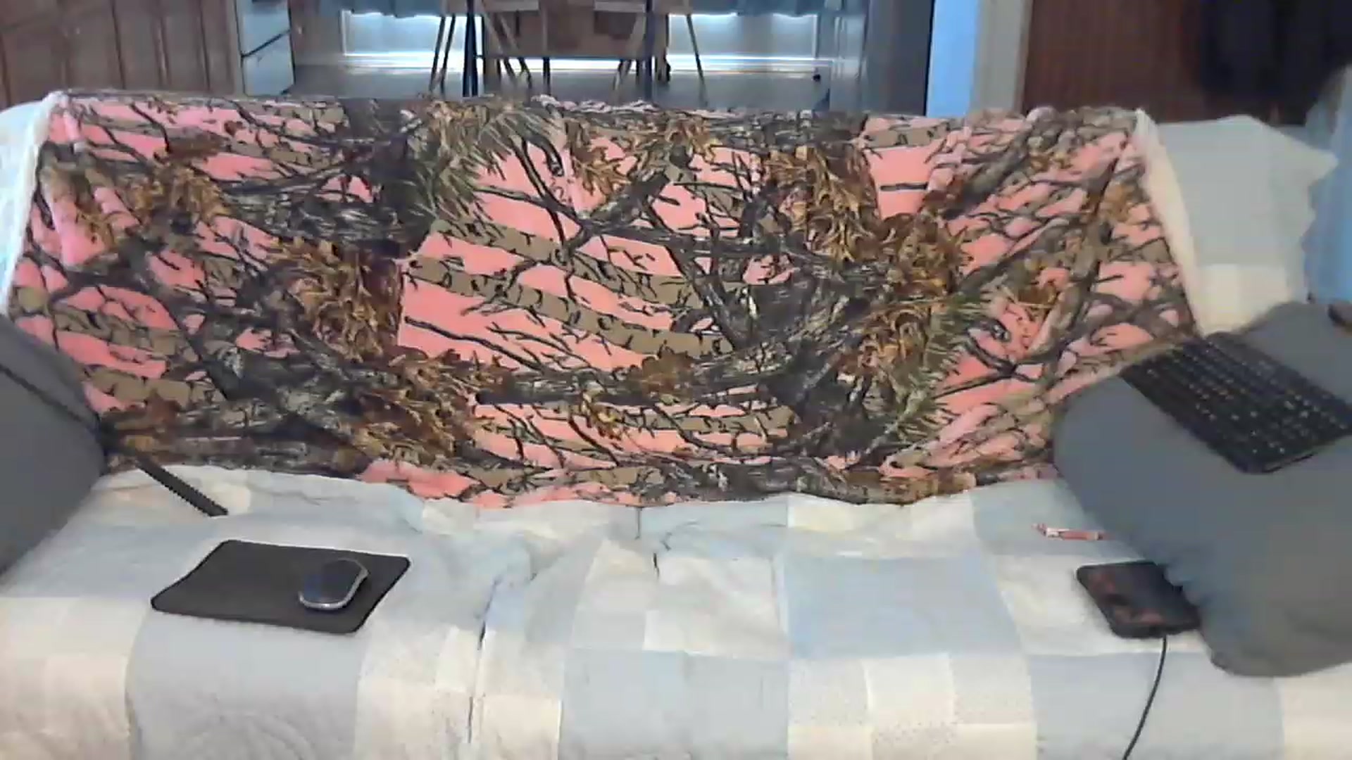 Gallery image thumbnail from Country_vixen's myfreecams stream on, 03/18/2023, 14:46 image 20 of 20