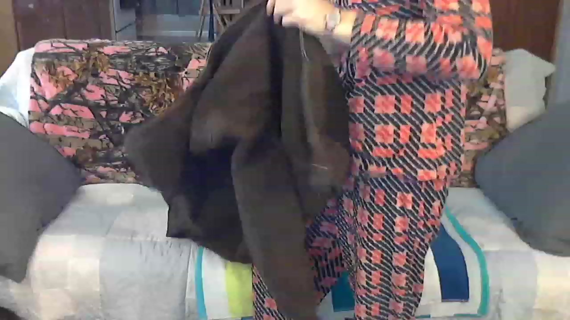 Gallery image thumbnail from Country_vixen's myfreecams stream on, 03/22/2023, 14:18 image 17 of 20