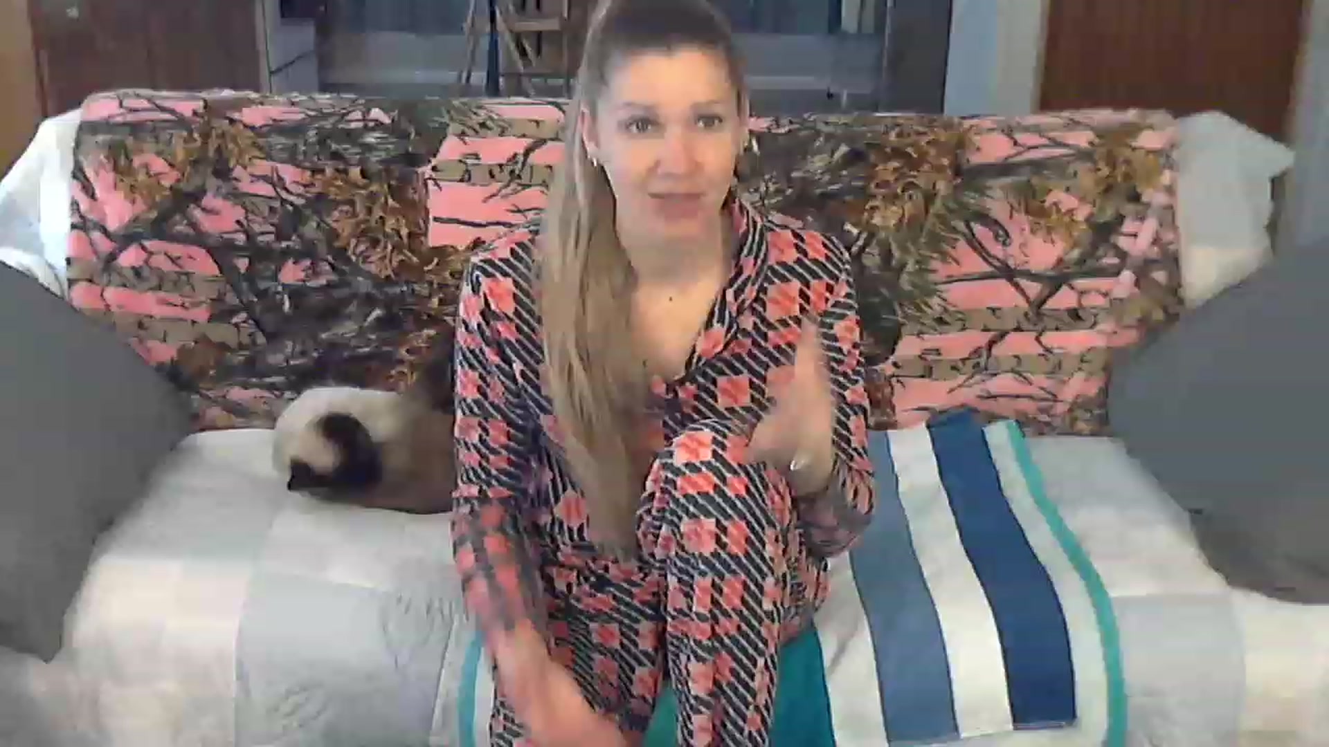 Gallery image thumbnail from Country_vixen's myfreecams stream on, 03/22/2023, 14:18 image 7 of 20