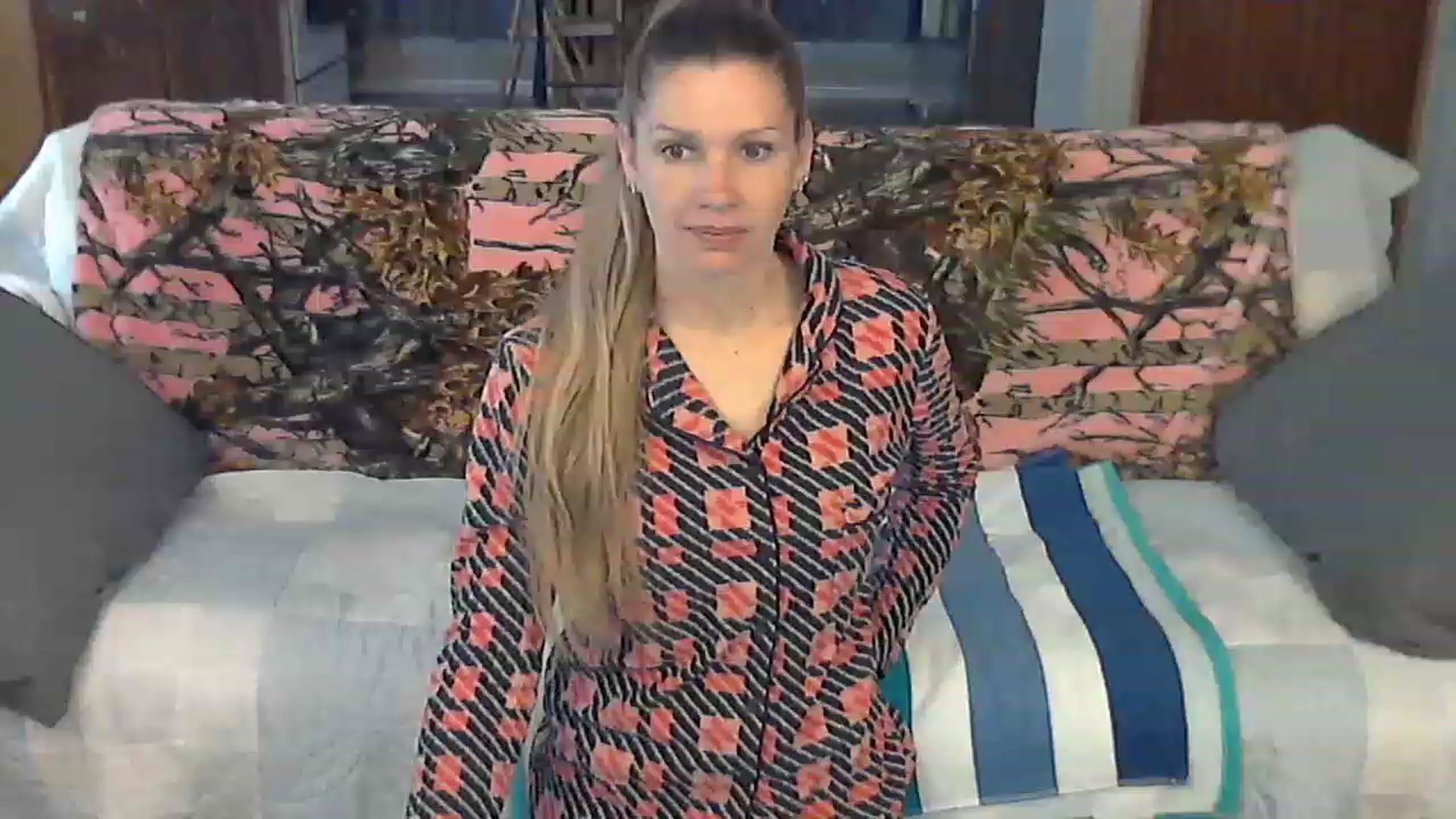 Gallery image thumbnail from Country_vixen's myfreecams stream on, 03/22/2023, 14:18 image 20 of 20