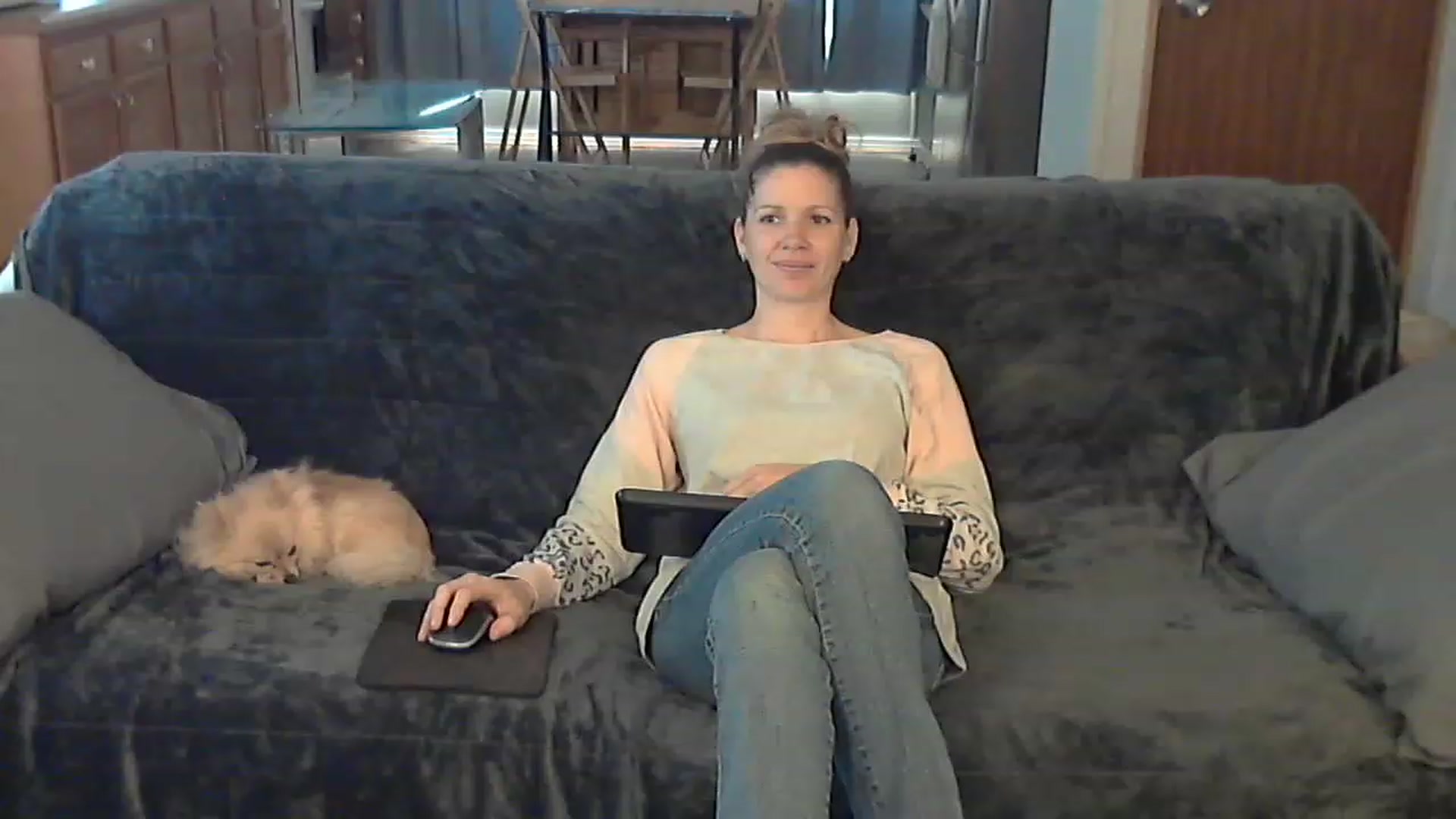 Gallery image thumbnail from Country_vixen's myfreecams stream on, 03/26/2023, 14:46 image 7 of 20