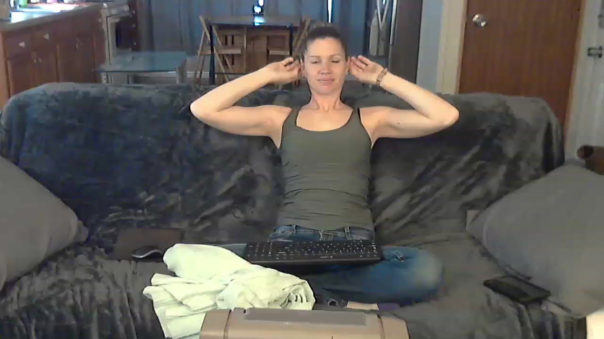 Gallery image thumbnail from Country_vixen's myfreecams stream on, 03/28/2023, 14:20 image 7 of 20