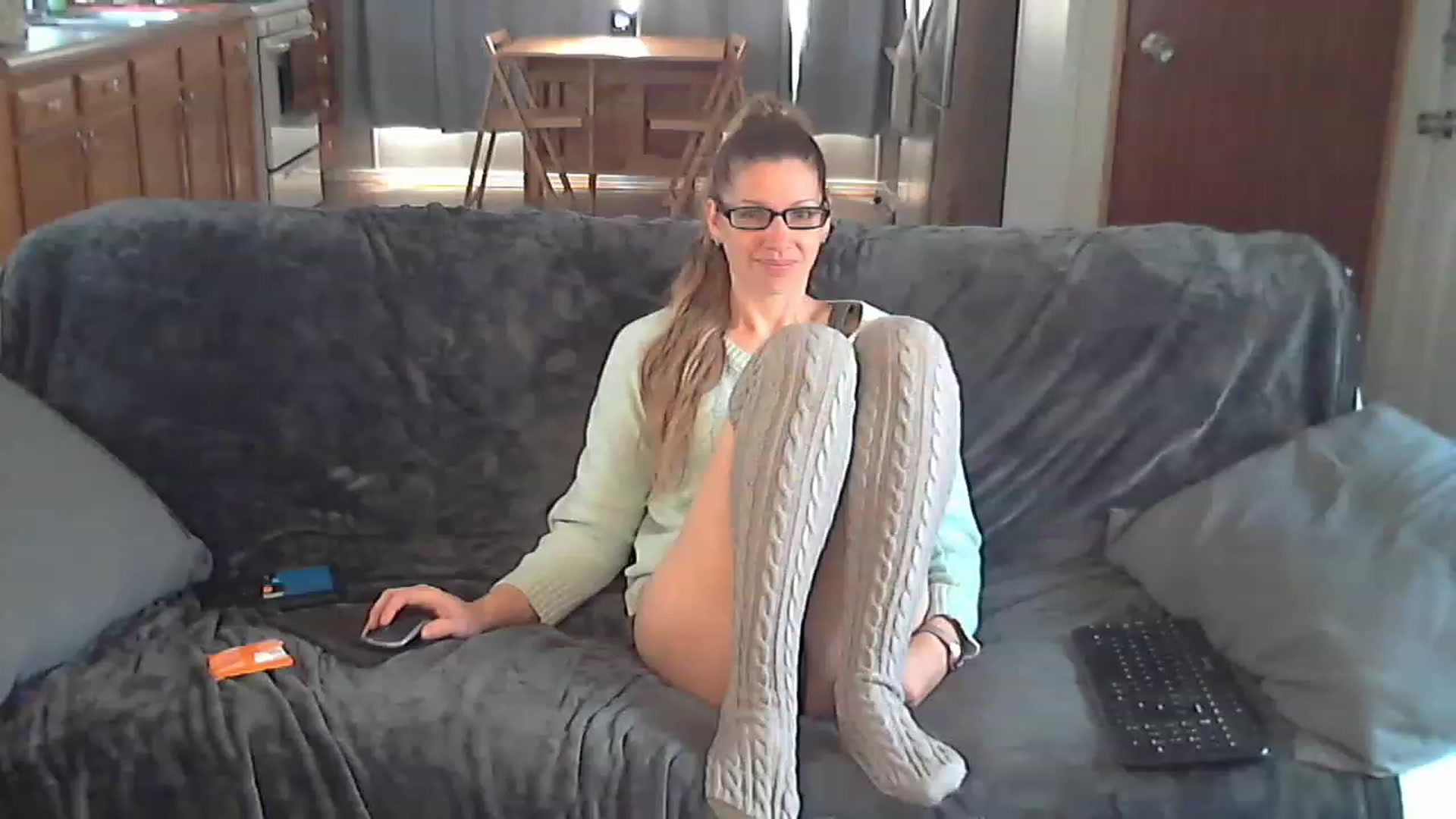 Gallery image thumbnail from Country_vixen's myfreecams stream on, 03/29/2023, 14:31 image 11 of 20