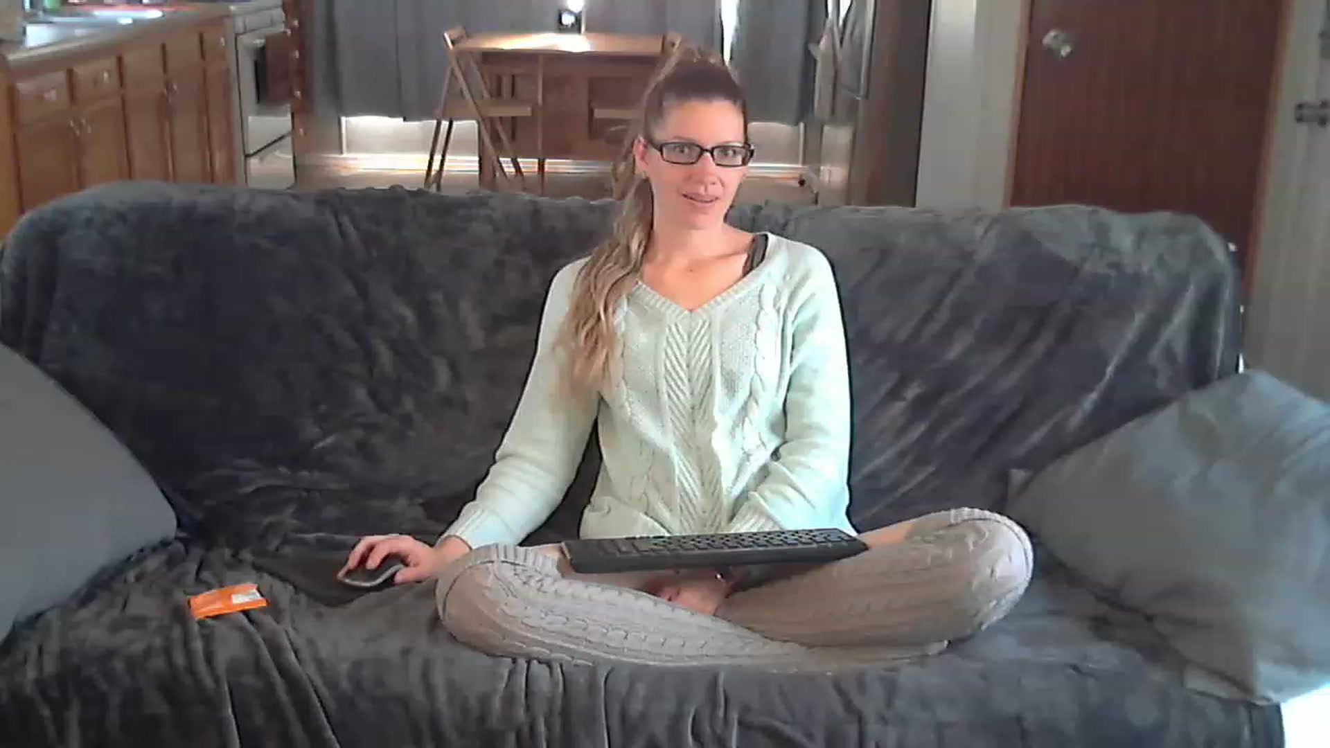 Gallery image thumbnail from Country_vixen's myfreecams stream on, 03/29/2023, 14:31 image 15 of 20