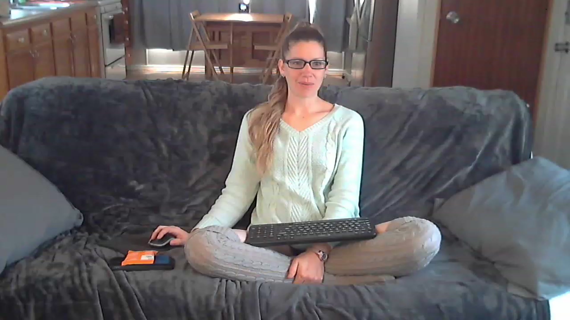 Gallery image thumbnail from Country_vixen's myfreecams stream on, 03/29/2023, 14:31 image 2 of 20