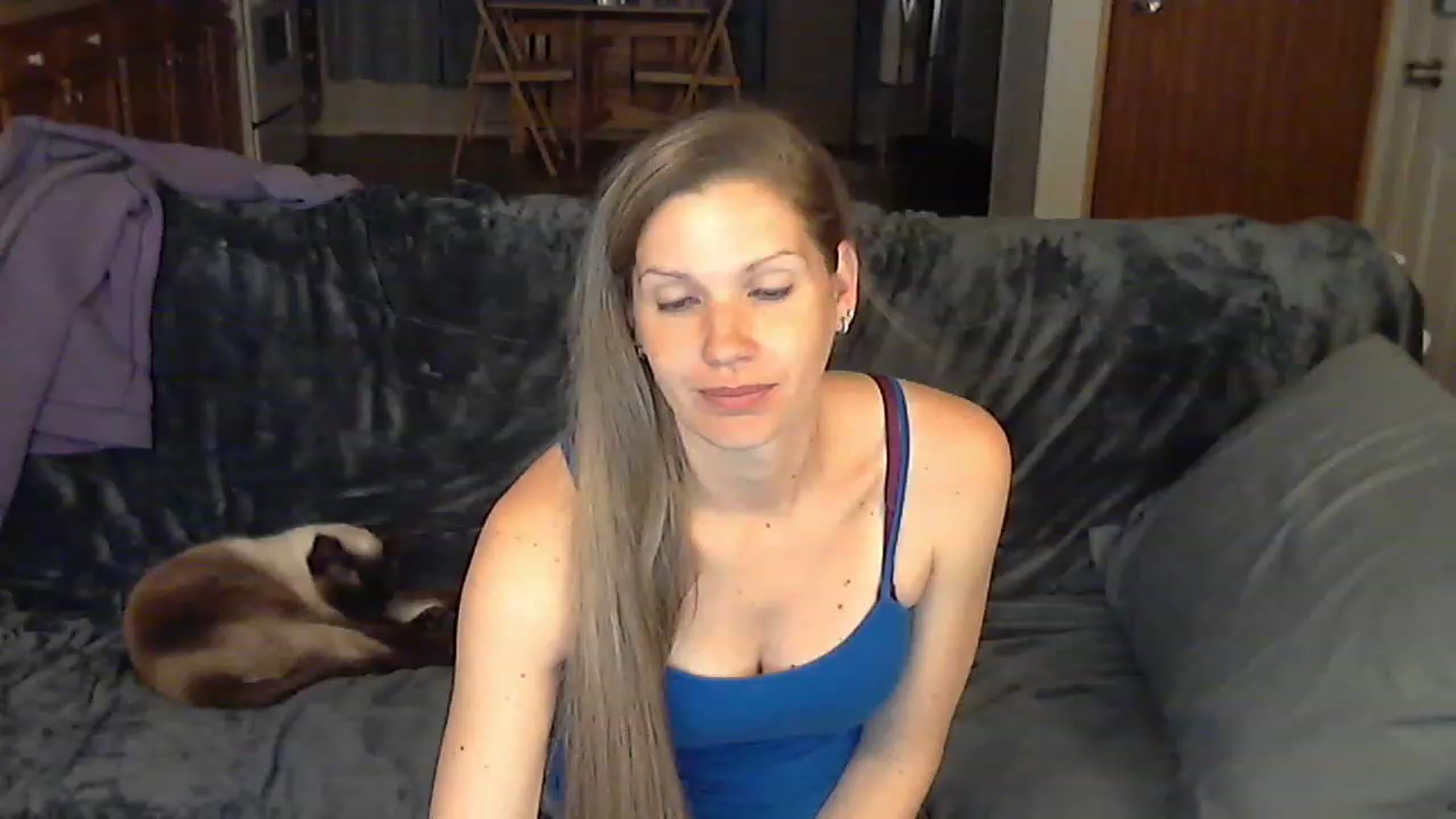 Gallery image thumbnail from Country_vixen's myfreecams stream on, 04/10/2023, 02:10 image 14 of 20