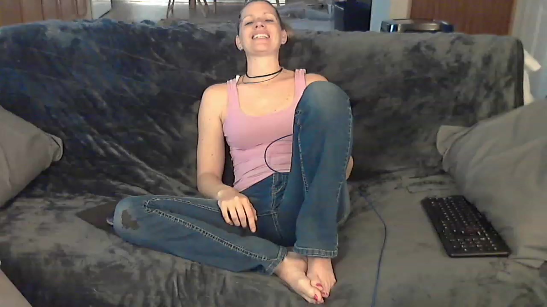 Gallery image thumbnail from Country_vixen's myfreecams stream on, 04/12/2023, 14:20 image 7 of 20