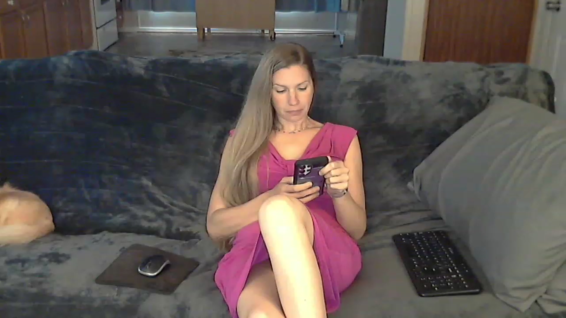 Gallery image thumbnail from Country_vixen's myfreecams stream on, 04/20/2023, 13:15 image 5 of 20