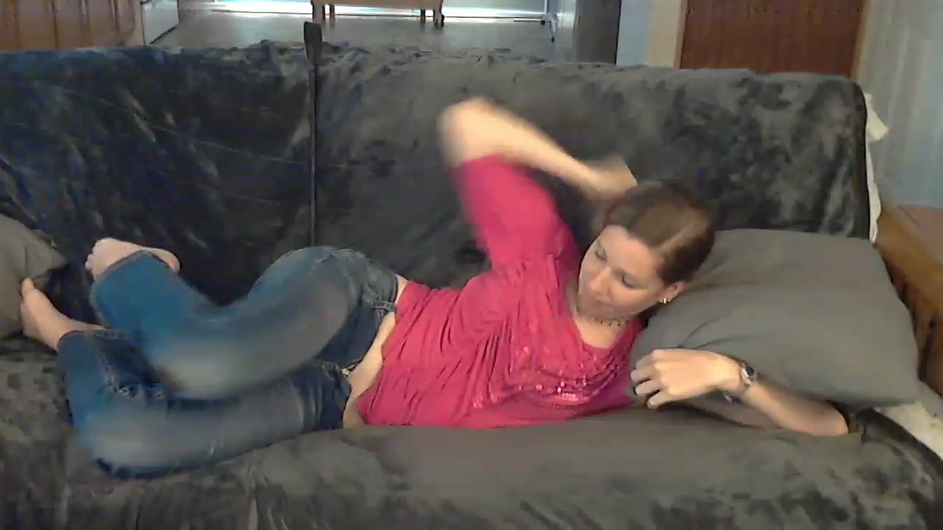Gallery image thumbnail from Country_vixen's myfreecams stream on, 04/21/2023, 14:52 image 9 of 20