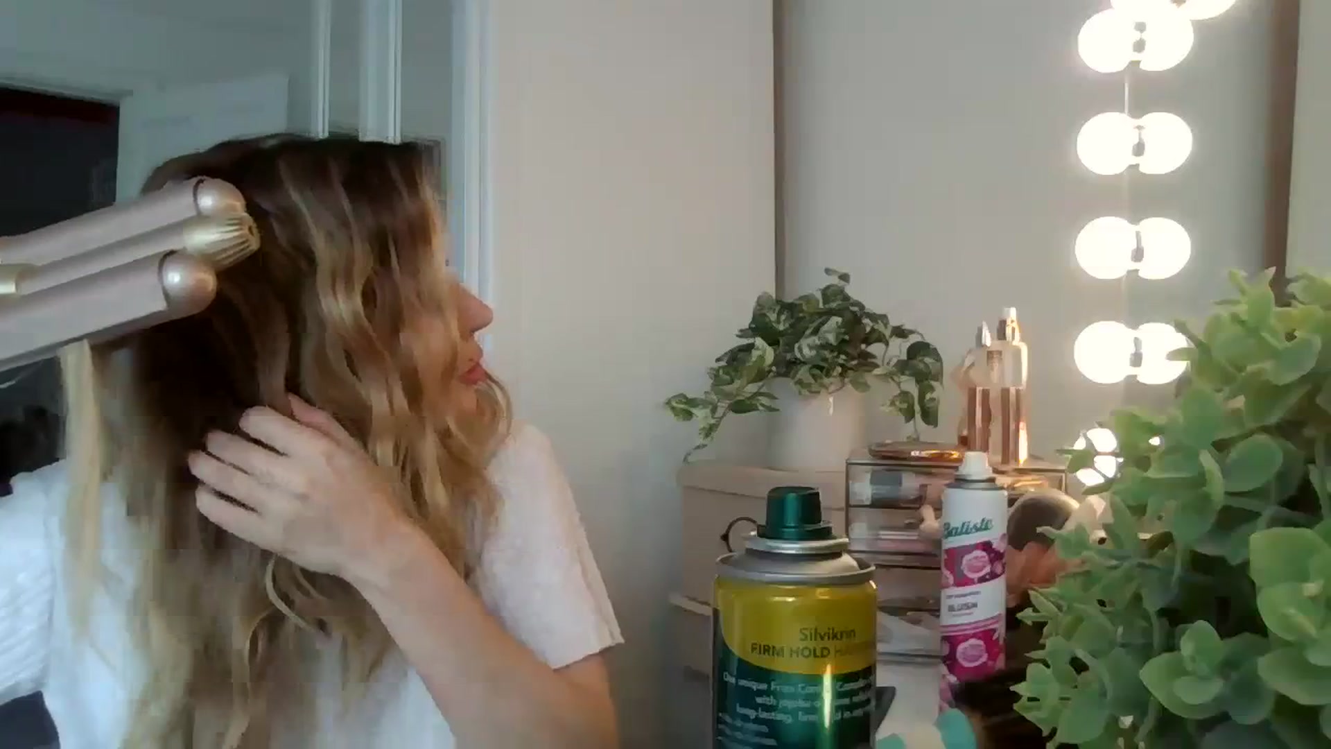 Gallery image thumbnail from Courtney's myfreecams stream on, 09/16/2023, 11:22 image 12 of 20
