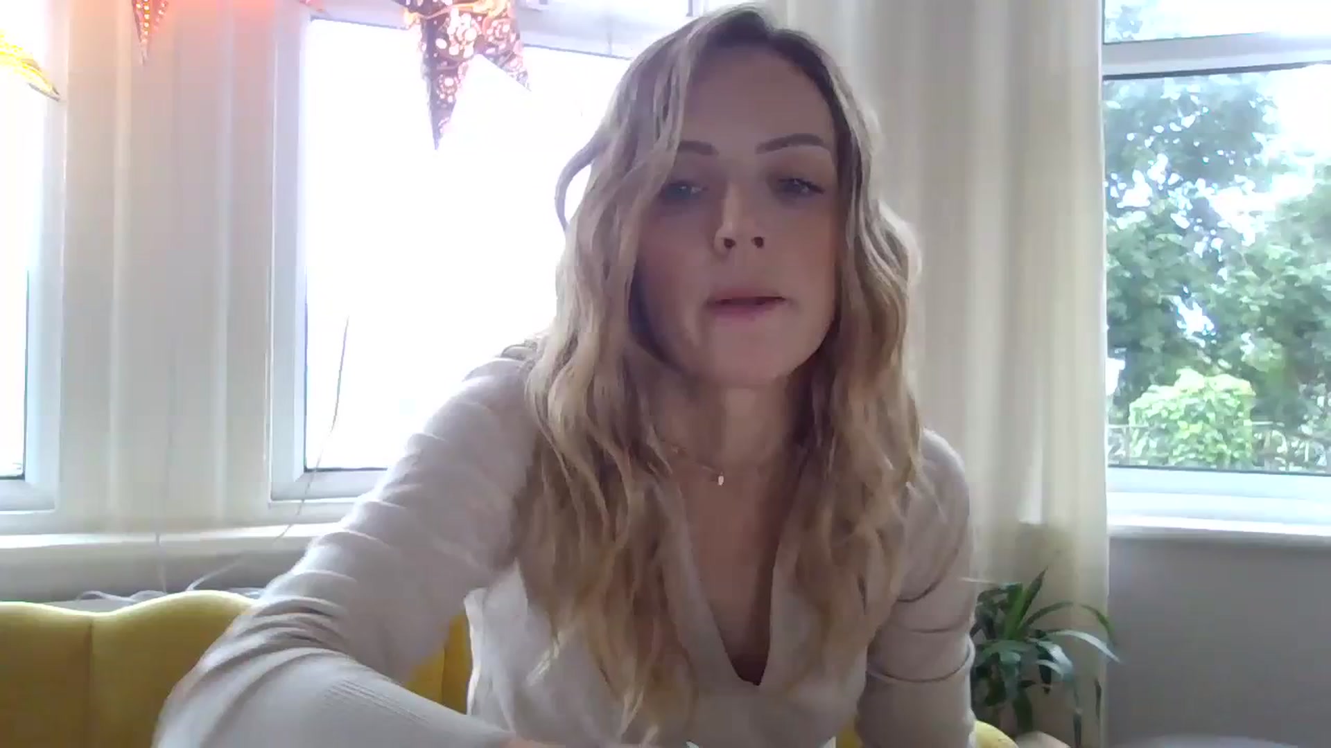 Gallery image thumbnail from Courtney's myfreecams stream on, 09/16/2023, 13:30 image 1 of 20